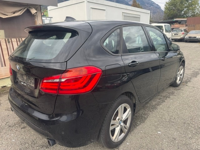 BMW 220d Active Tourer M Sport Steptronic-image-11