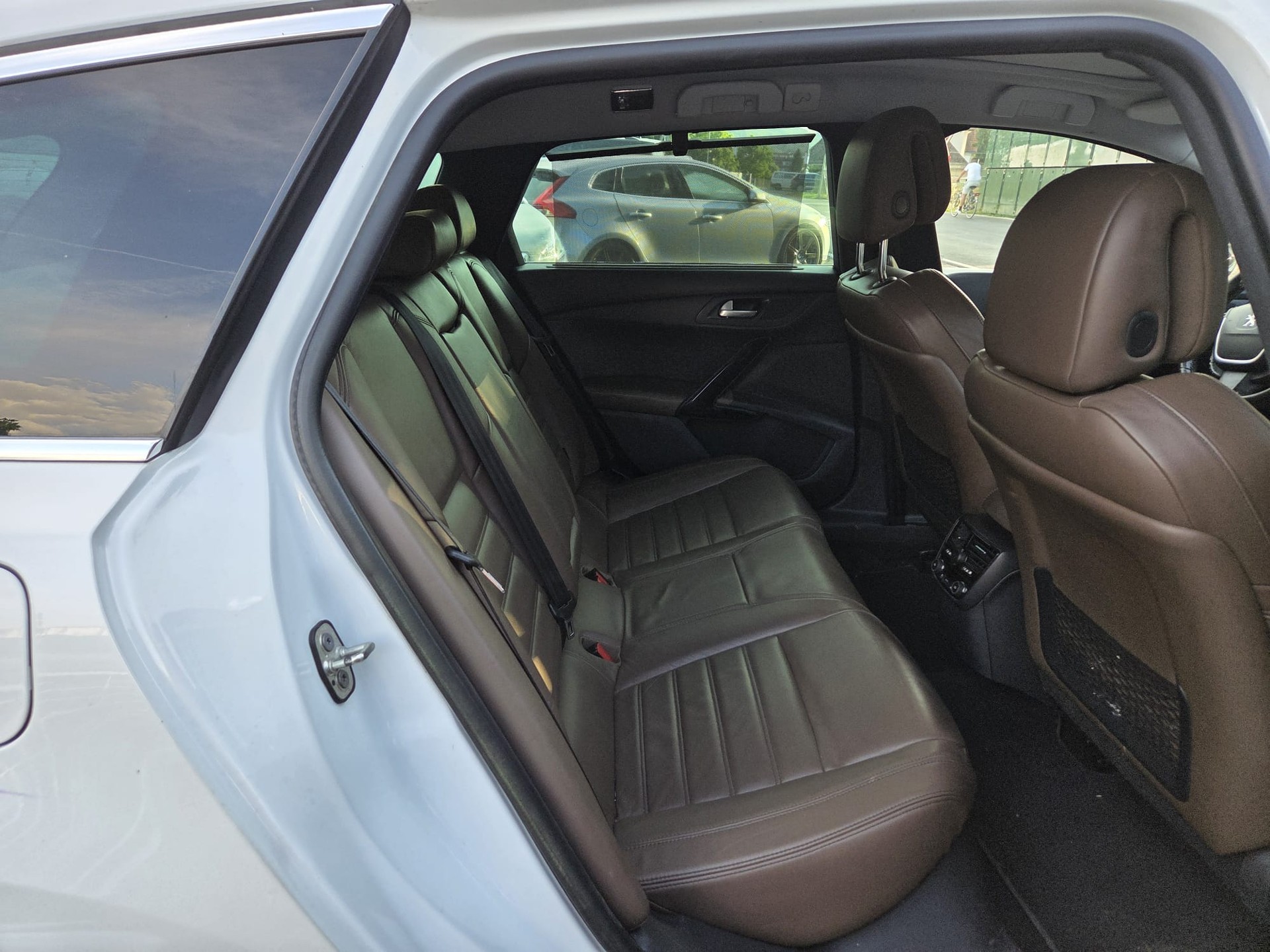 PEUGEOT 508 SW 2.2 HDI GT Automatic-image-12