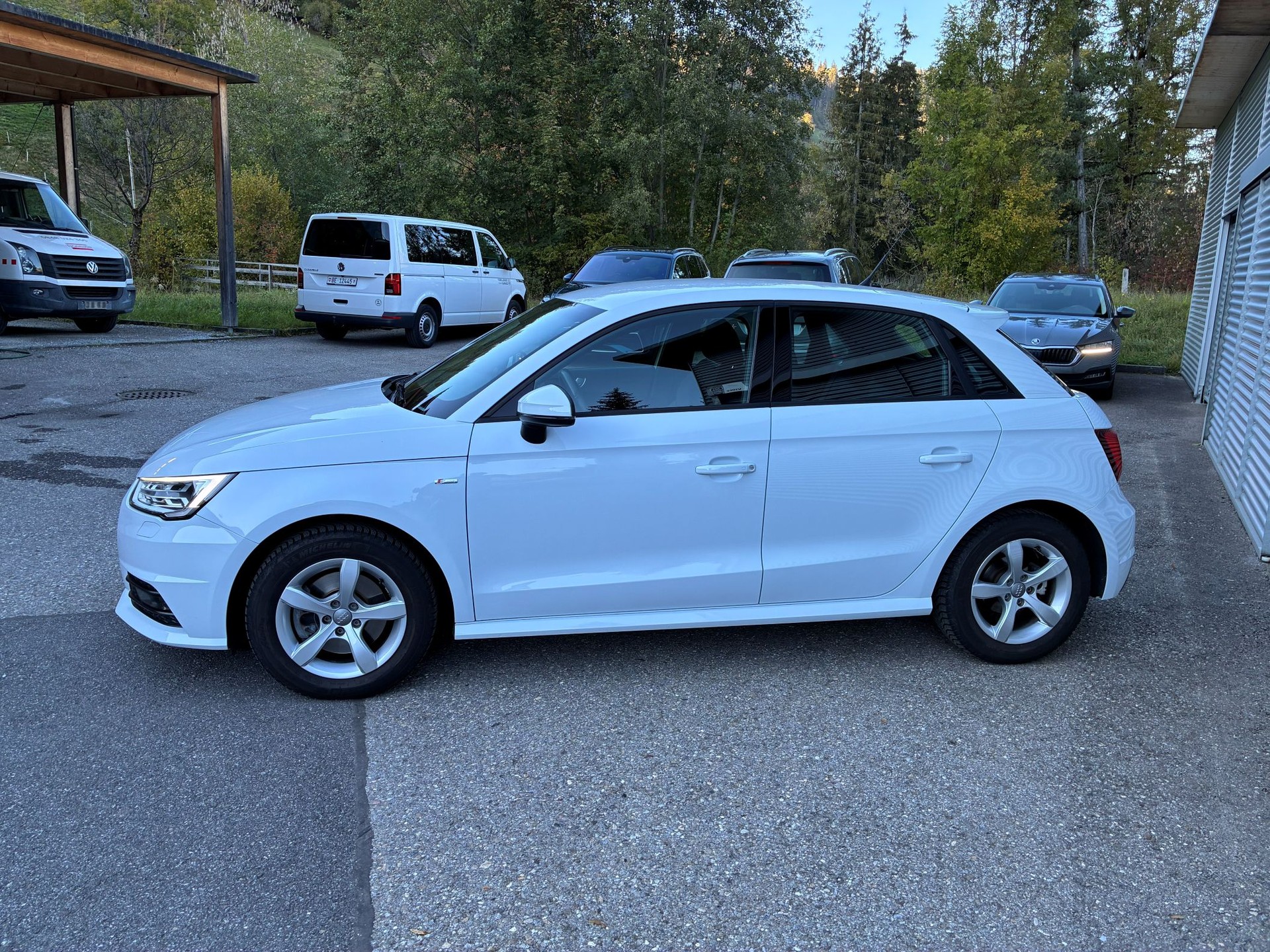 AUDI A1 Sportback 1.4 TFSI Sport S-tronic-image-2