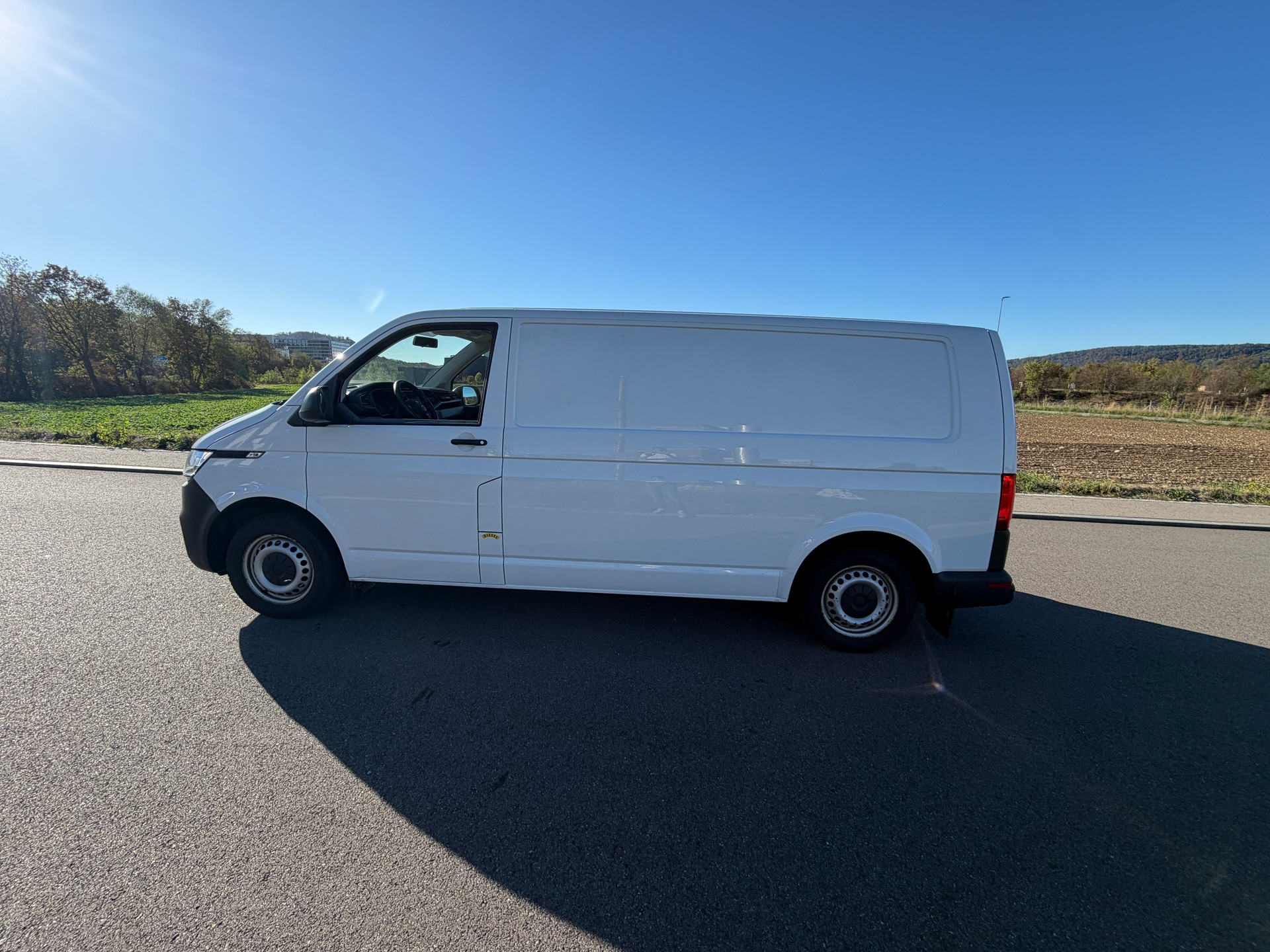 VW T6.1 2.0 TDI 4Motion DSG-image-12
