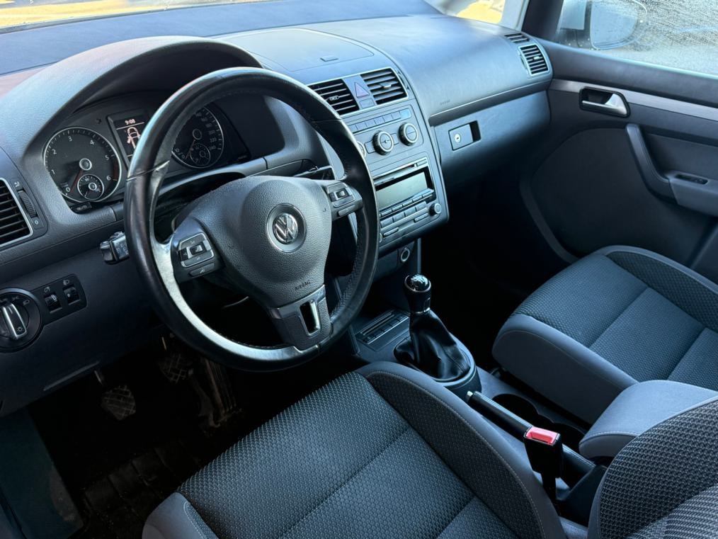 VW Touran 1.6 TDI BlueMotion Technology Comfortline-image-3