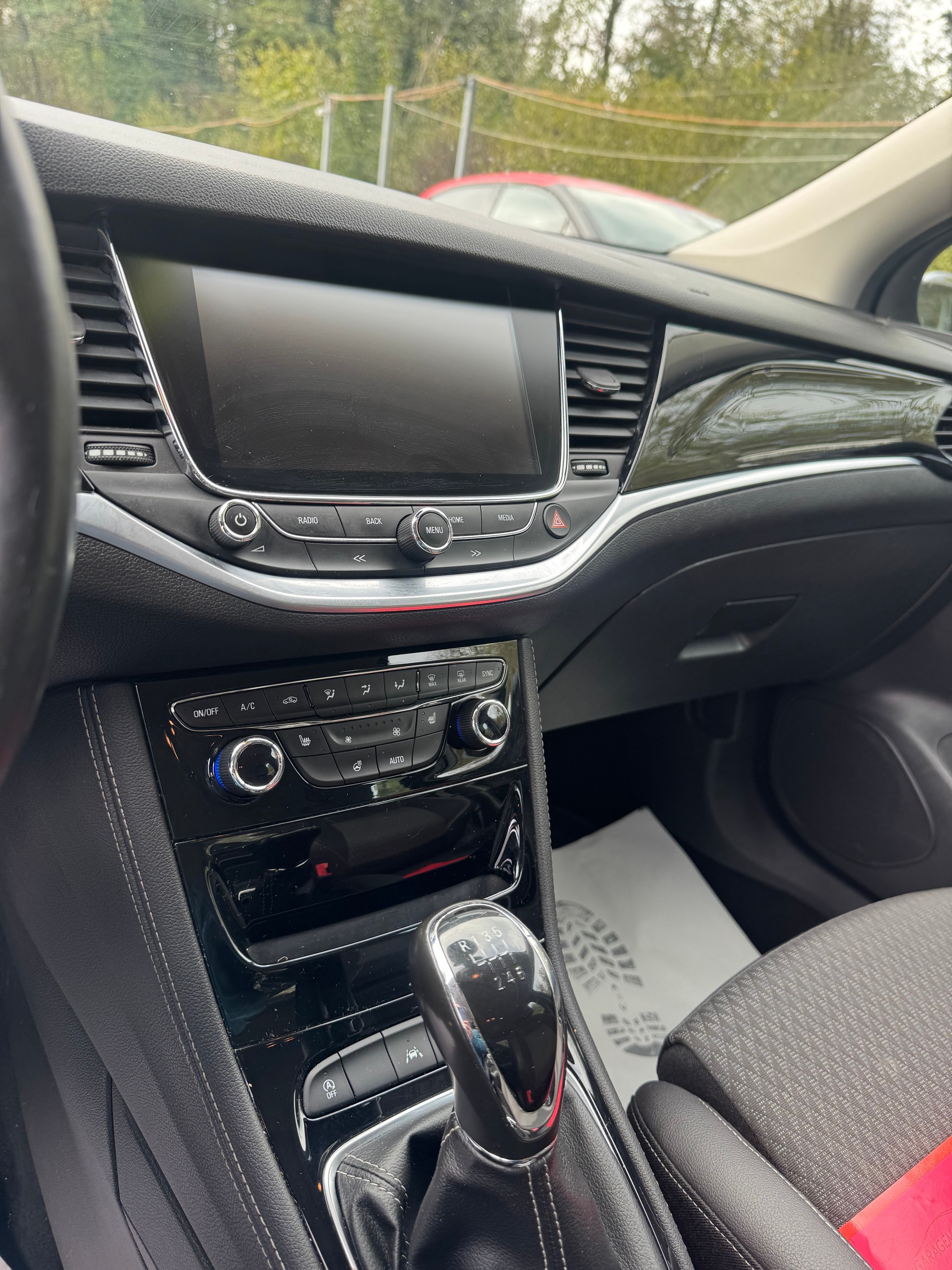 OPEL Astra Sports Tourer 1.4i Turbo Dynamic-image-10