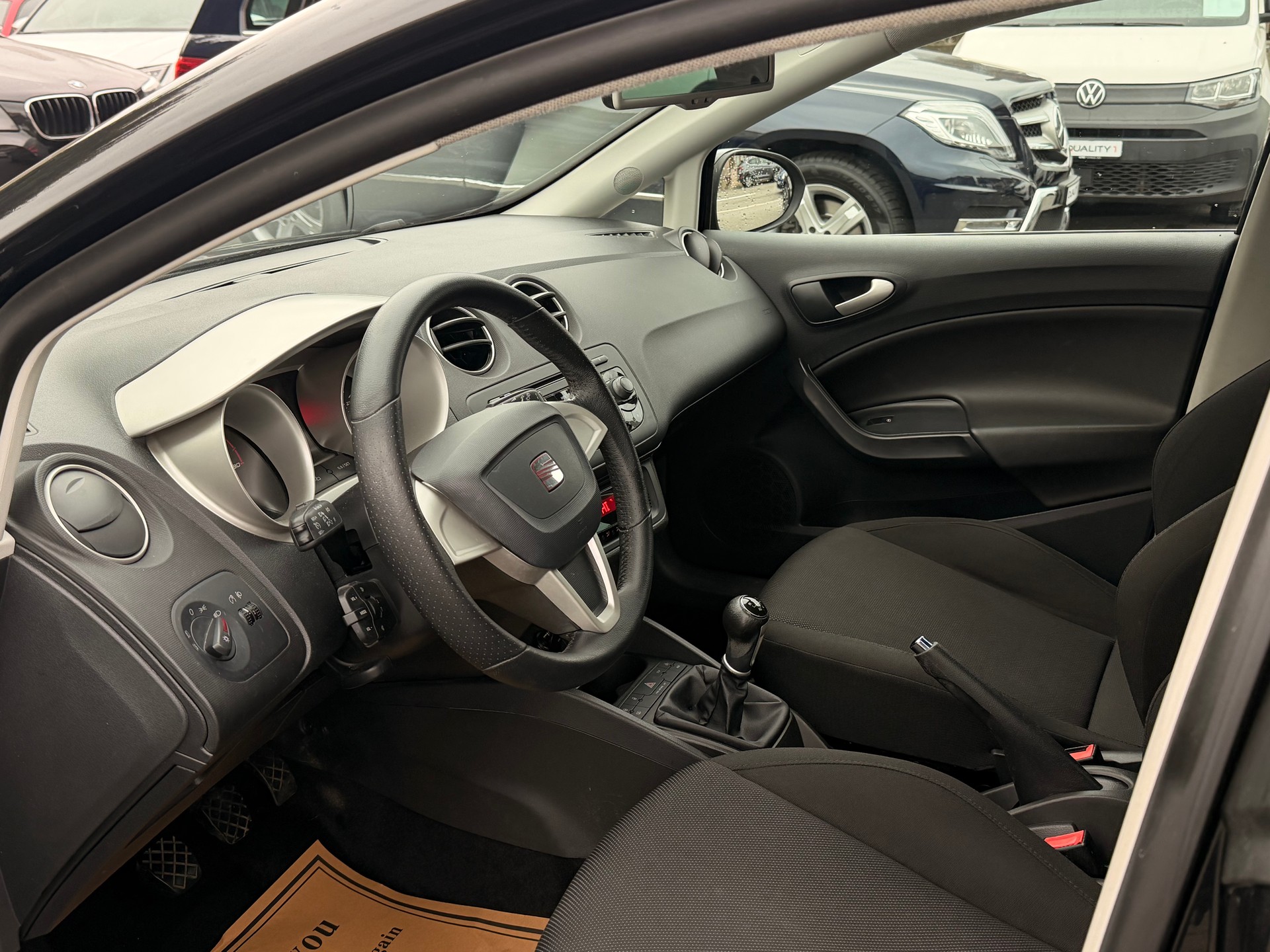 SEAT Ibiza 1.6 Good Stuff-image-7