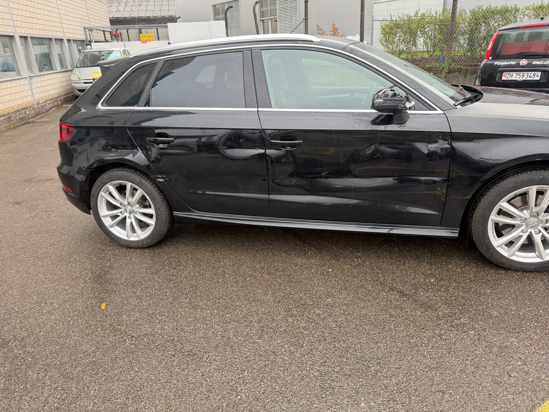 AUDI A3 Sportback 1.4 e-tron Ambition S-tronic-image-3