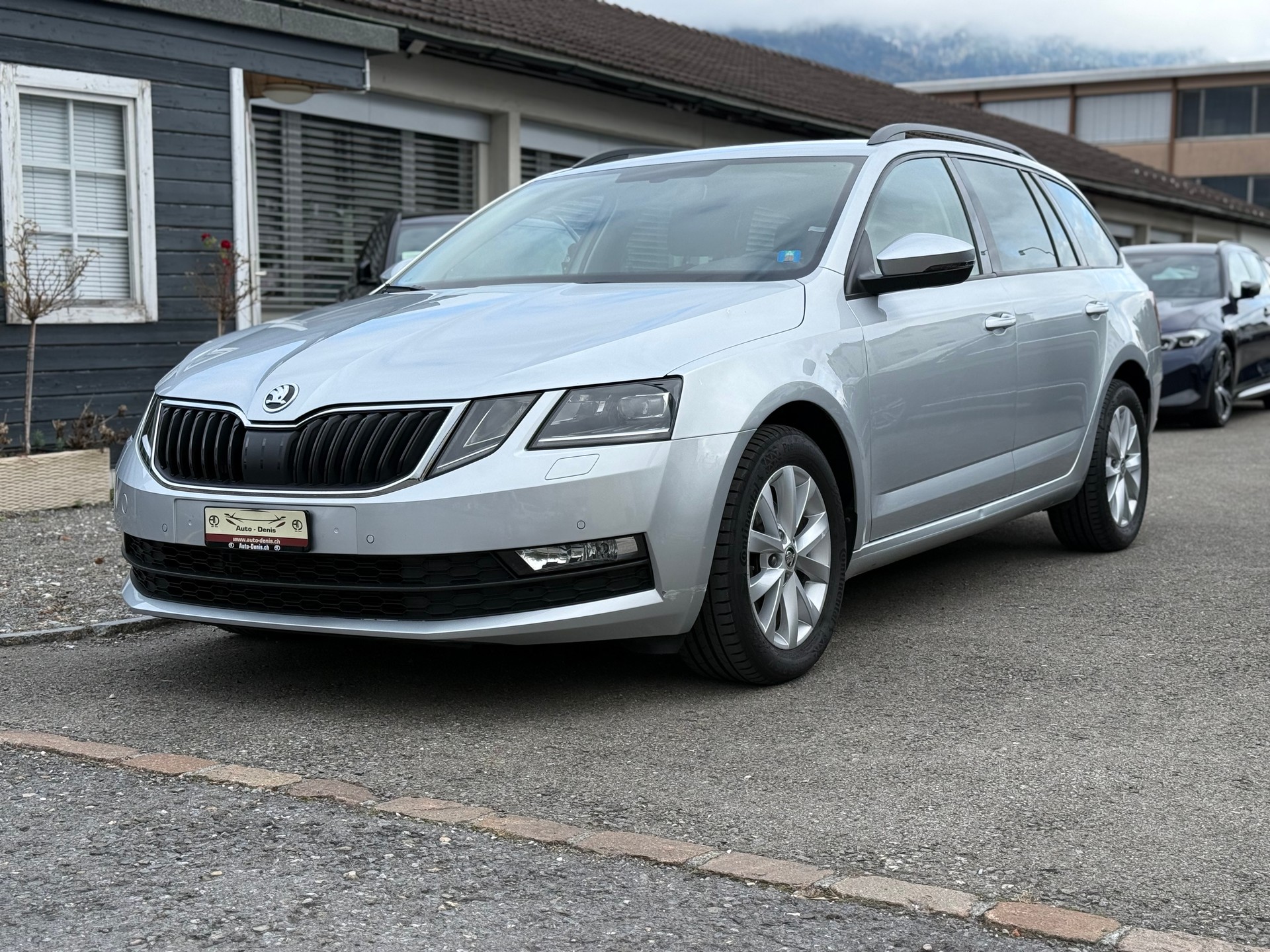 SKODA Octavia Combi 2.0 TDI 150 Ambition 4x4 DSG