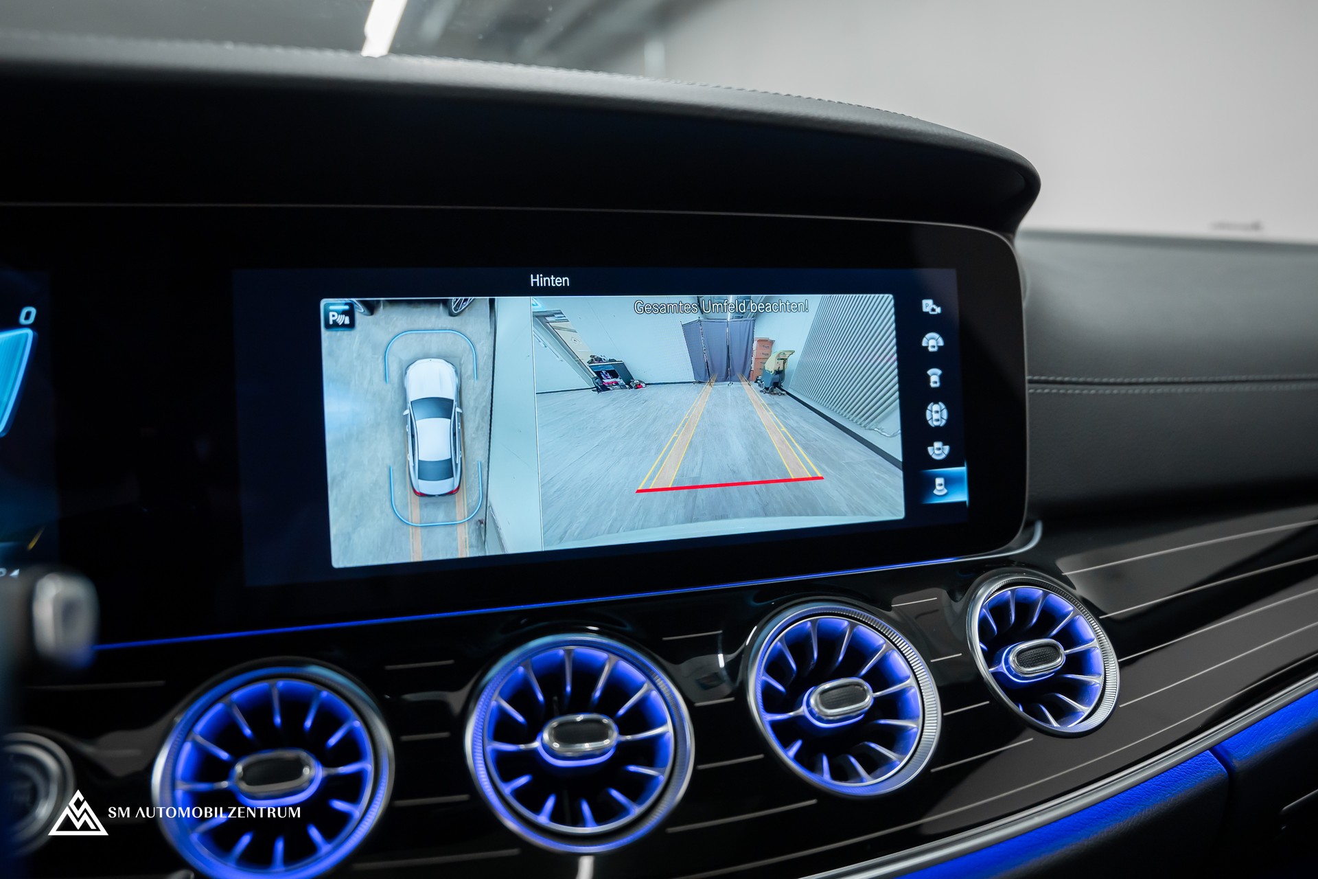MERCEDES-BENZ CLS 450 AMG Line 4matic / 360° / Panorama / Sitzbelüftung-image-32