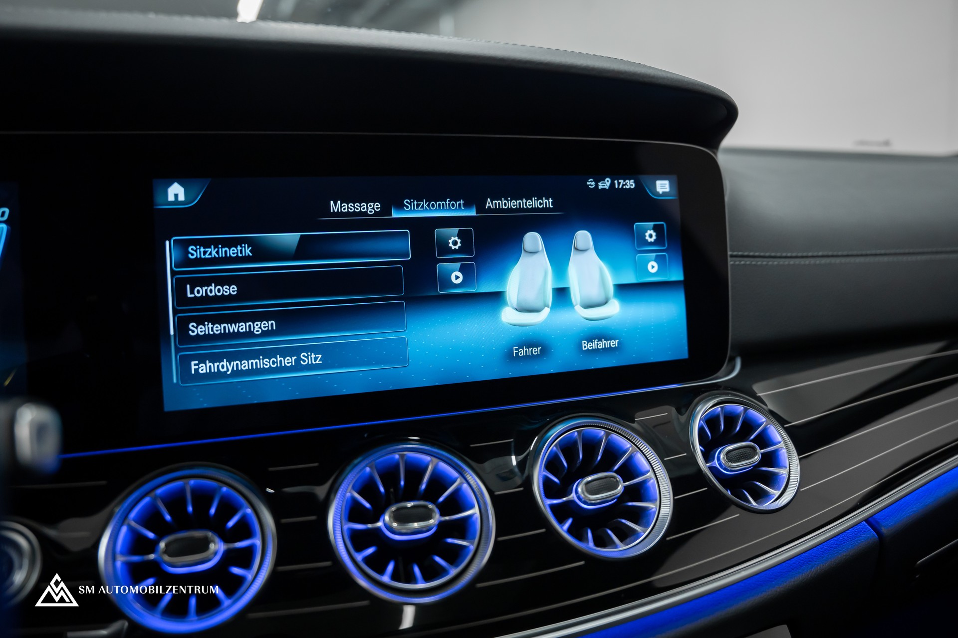 MERCEDES-BENZ CLS 450 AMG Line 4matic / 360° / Panorama / Sitzbelüftung-image-35