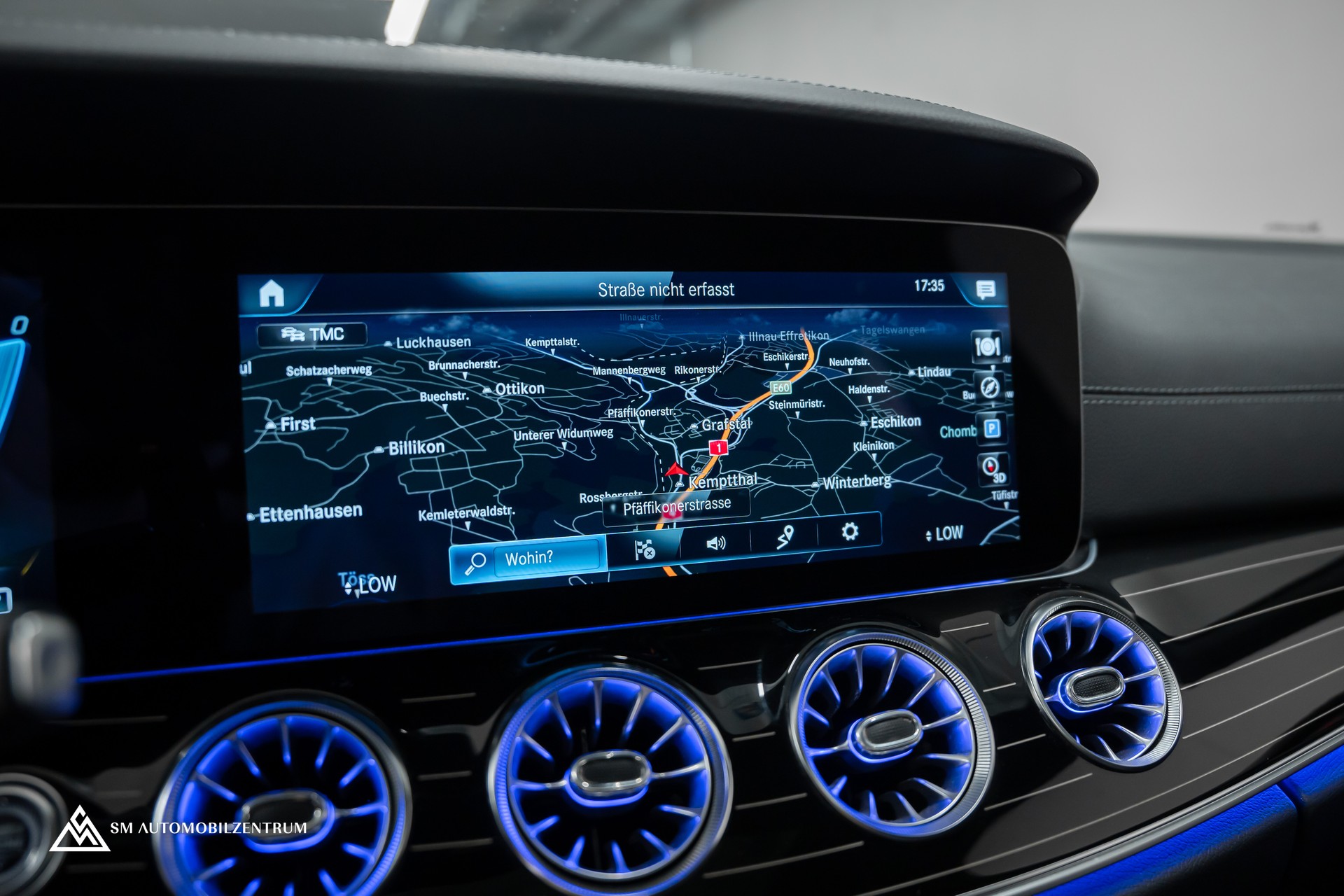 MERCEDES-BENZ CLS 450 AMG Line 4matic / 360° / Panorama / Sitzbelüftung-image-33