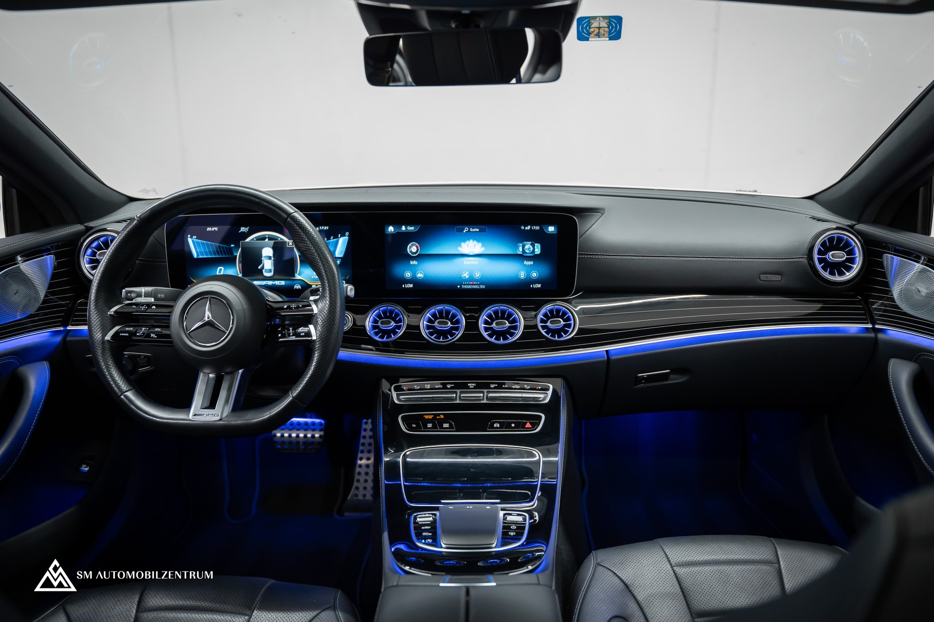 MERCEDES-BENZ CLS 450 AMG Line 4matic / 360° / Panorama / Sitzbelüftung-image-14