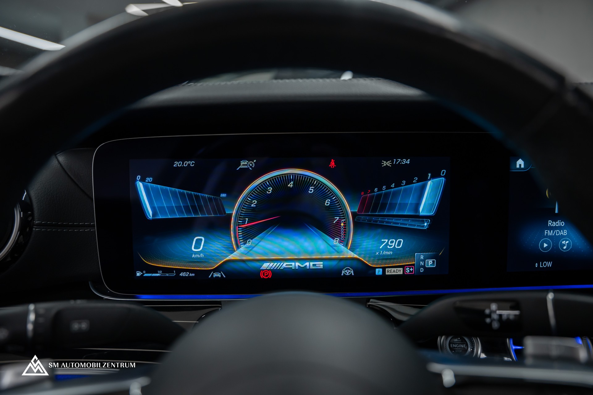 MERCEDES-BENZ CLS 450 AMG Line 4matic / 360° / Panorama / Sitzbelüftung-image-27
