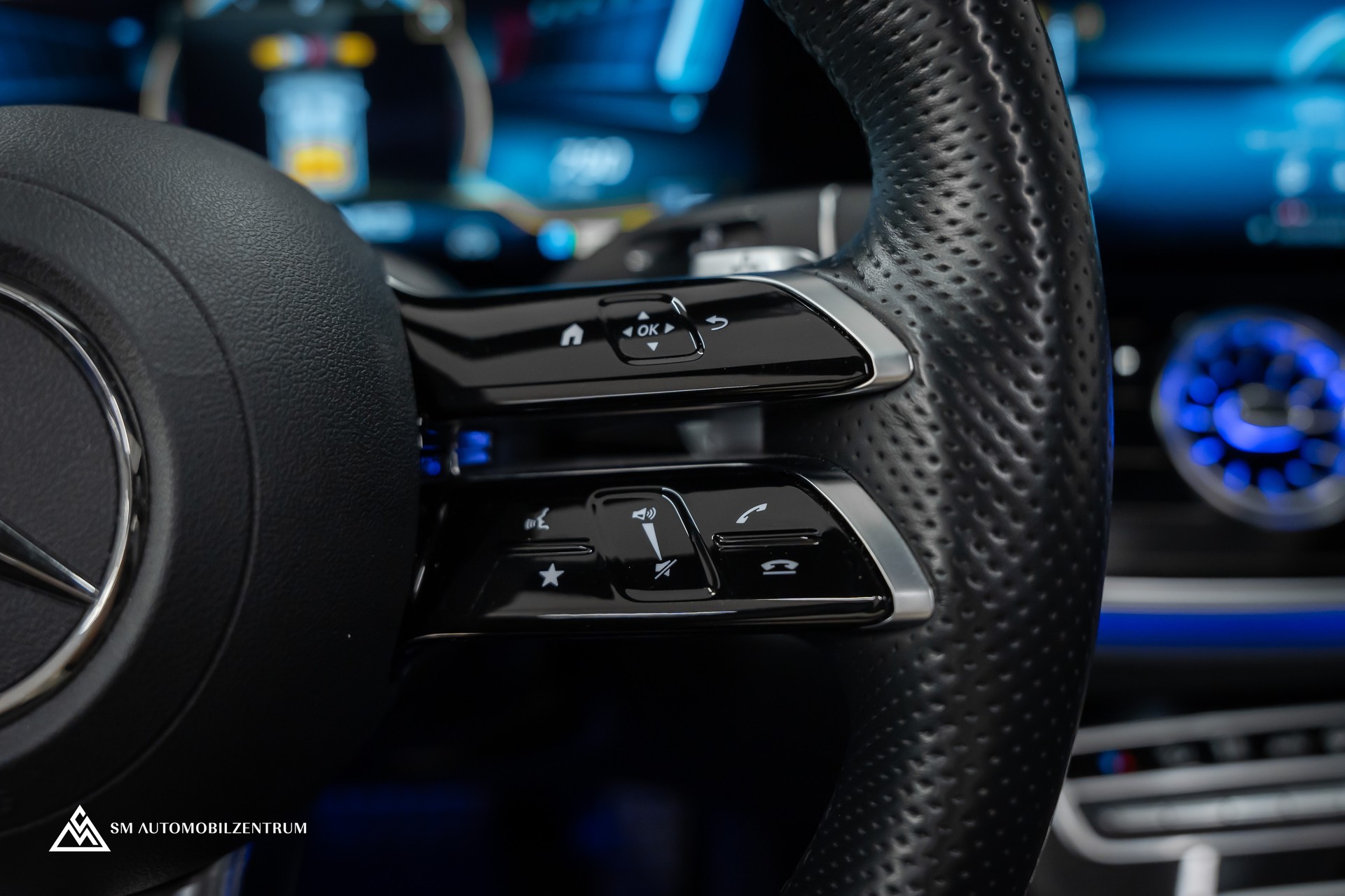 MERCEDES-BENZ CLS 450 AMG Line 4matic / 360° / Panorama / Sitzbelüftung-image-26