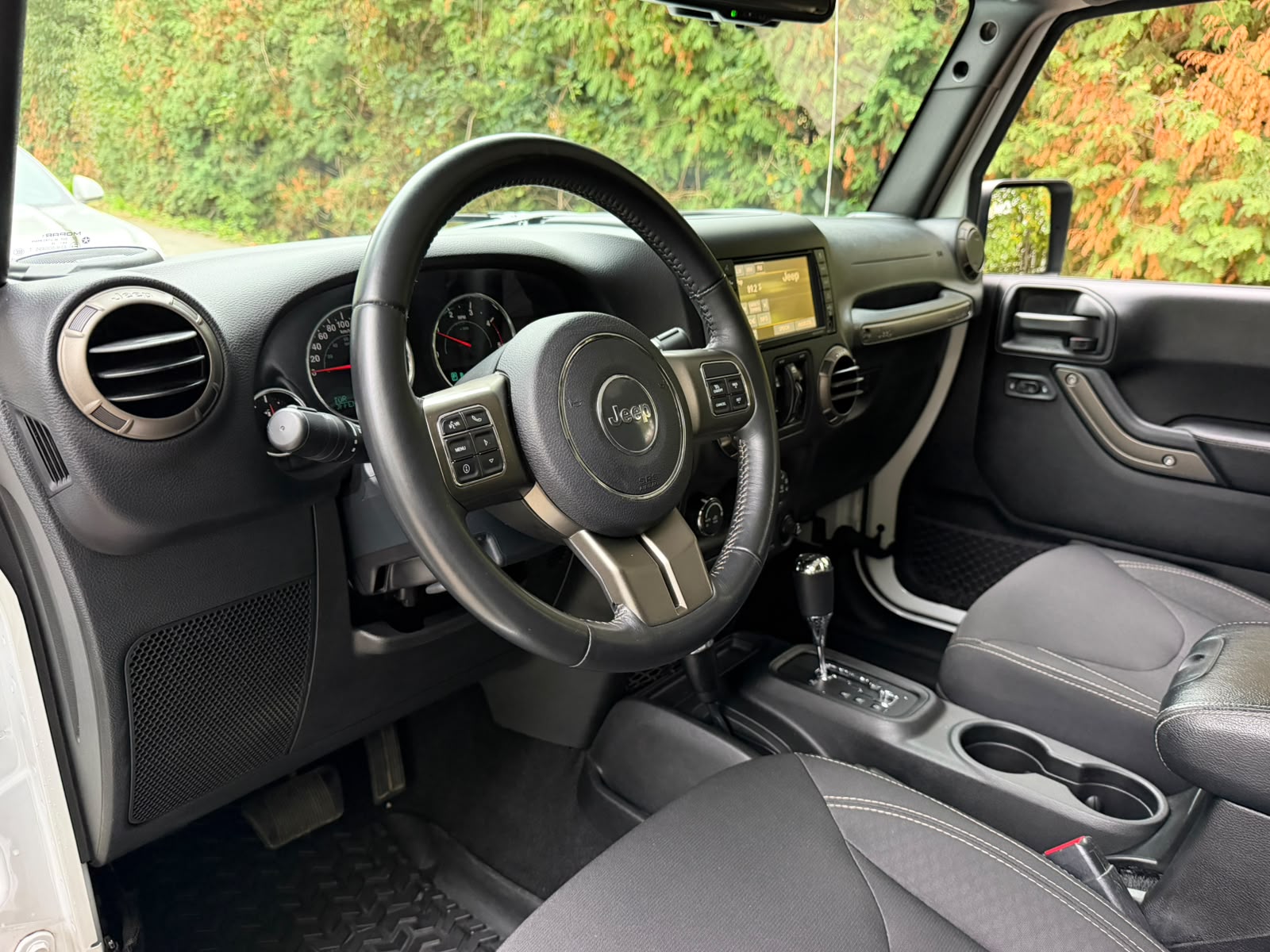 JEEP Wrangler 2.8CRD Unlimited Golden Eagle Aut.-image-19