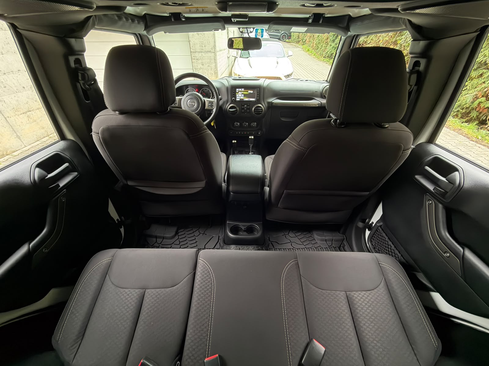 JEEP Wrangler 2.8CRD Unlimited Golden Eagle Aut.-image-27