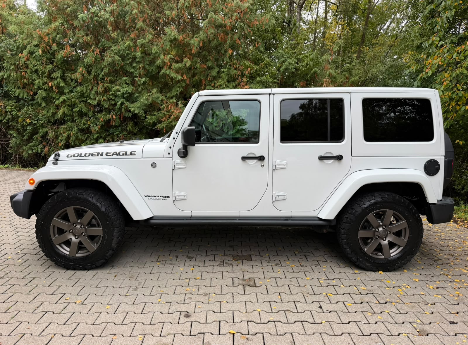 JEEP Wrangler 2.8CRD Unlimited Golden Eagle Aut.-image-3