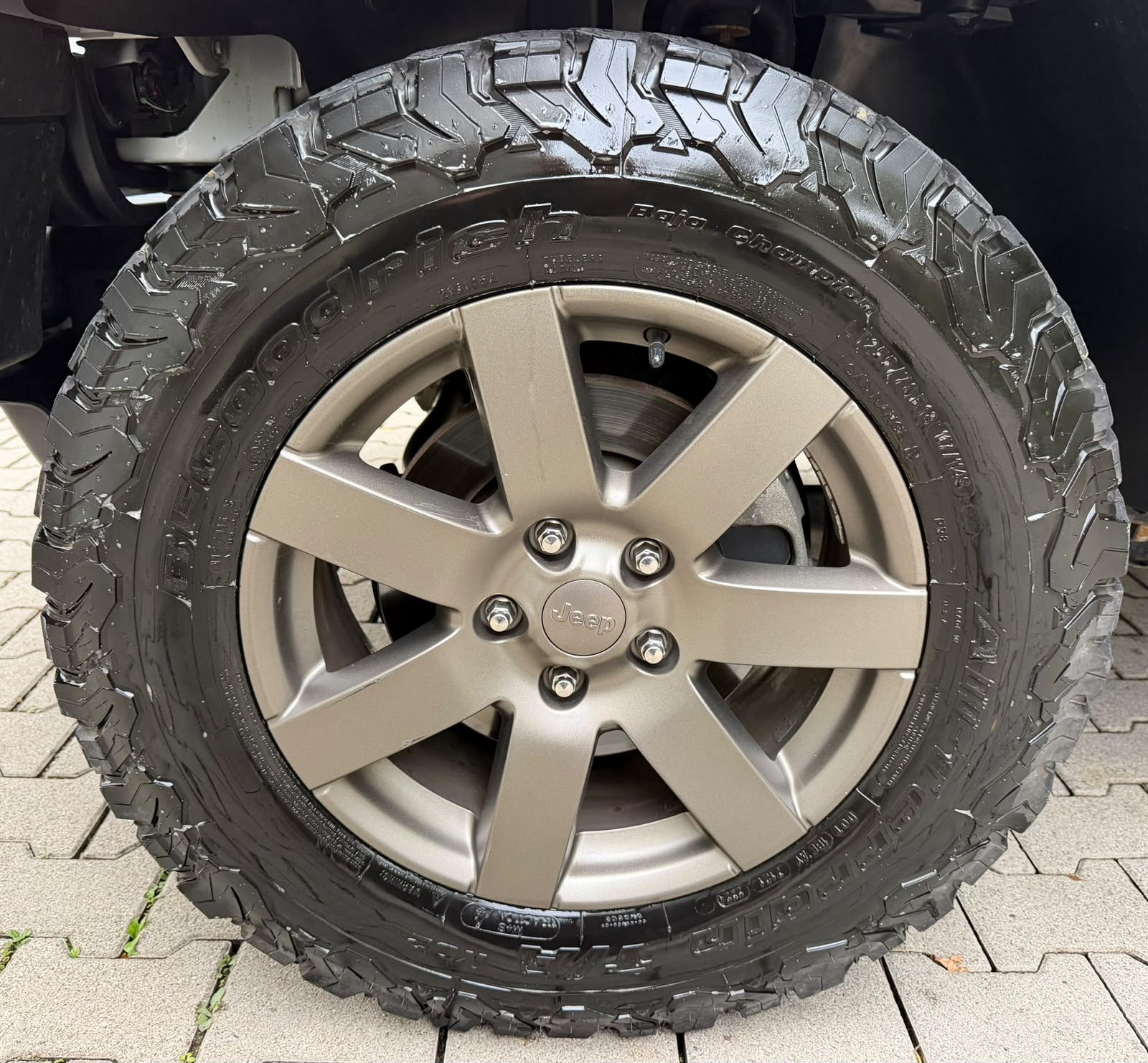 JEEP Wrangler 2.8CRD Unlimited Golden Eagle Aut.-image-17