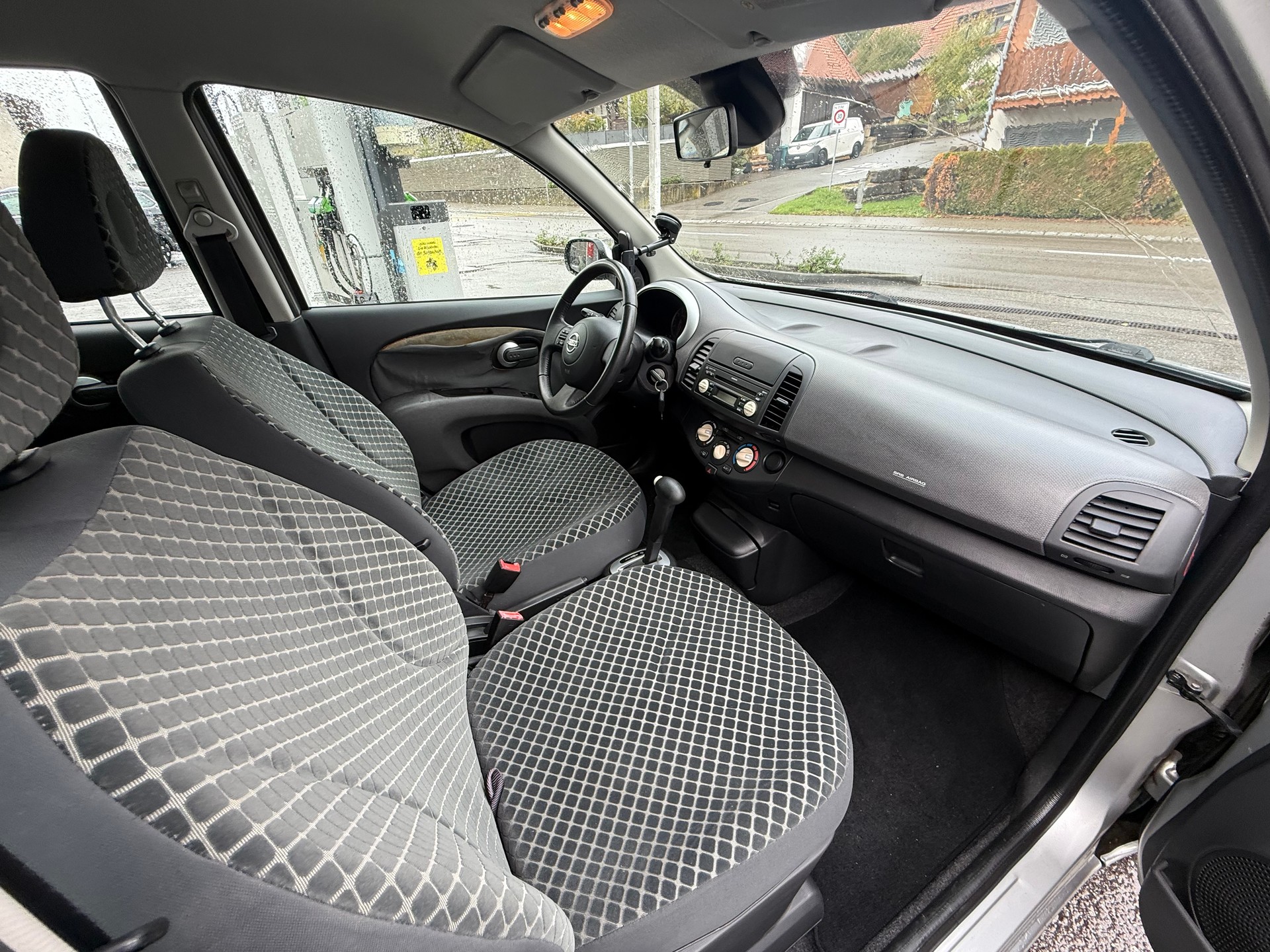 NISSAN Micra 1.4 acenta-image-10