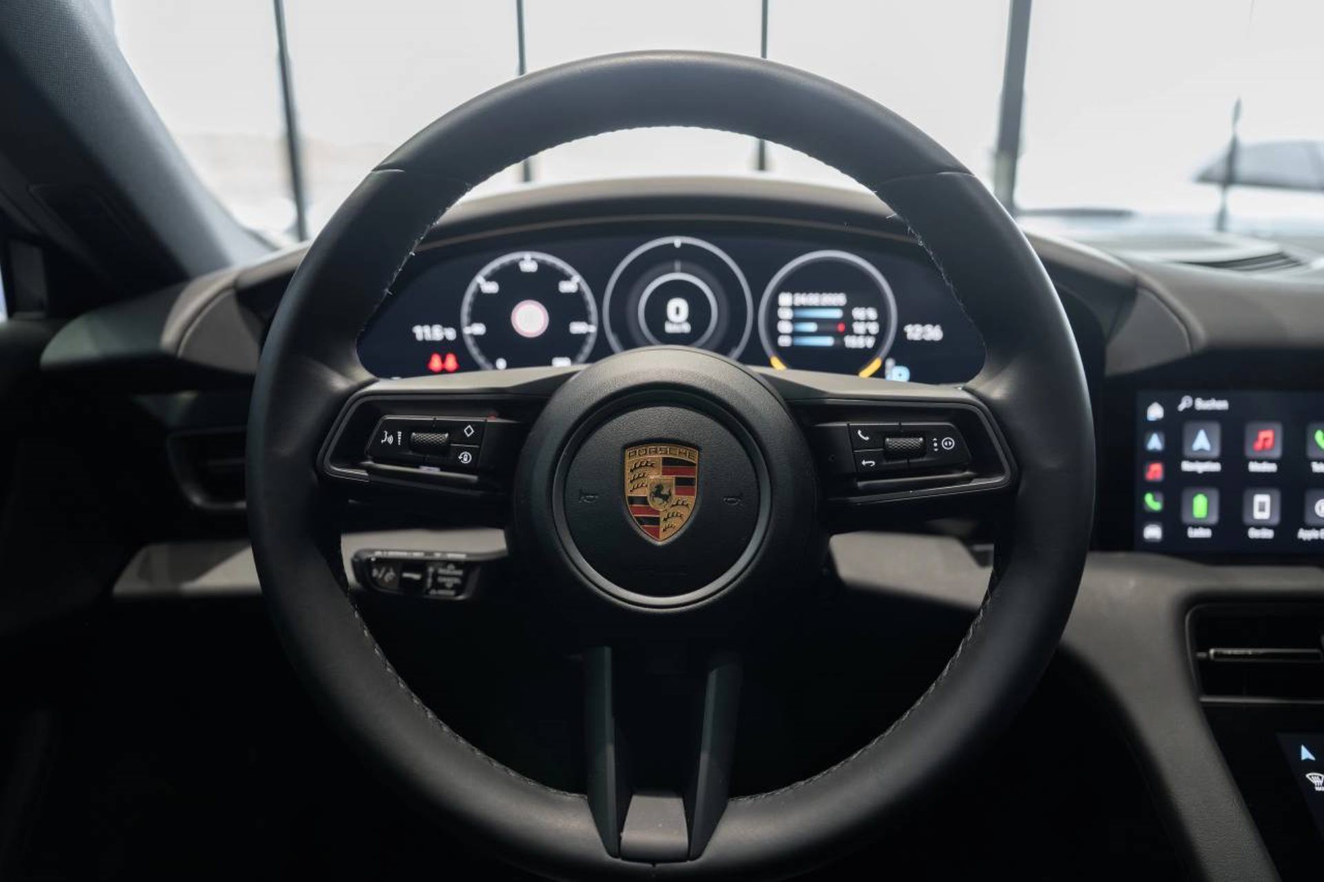 PORSCHE Taycan 4S Sport Turismo-image-12