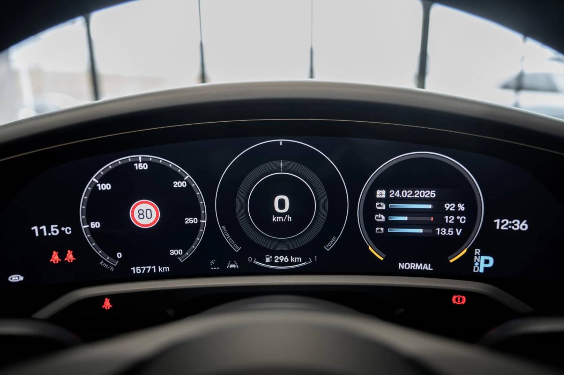 PORSCHE Taycan 4S Sport Turismo-image-13