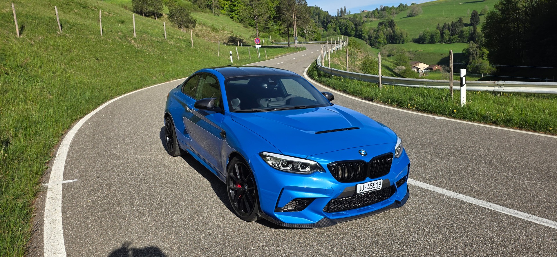 BMW M2 CS-image-1