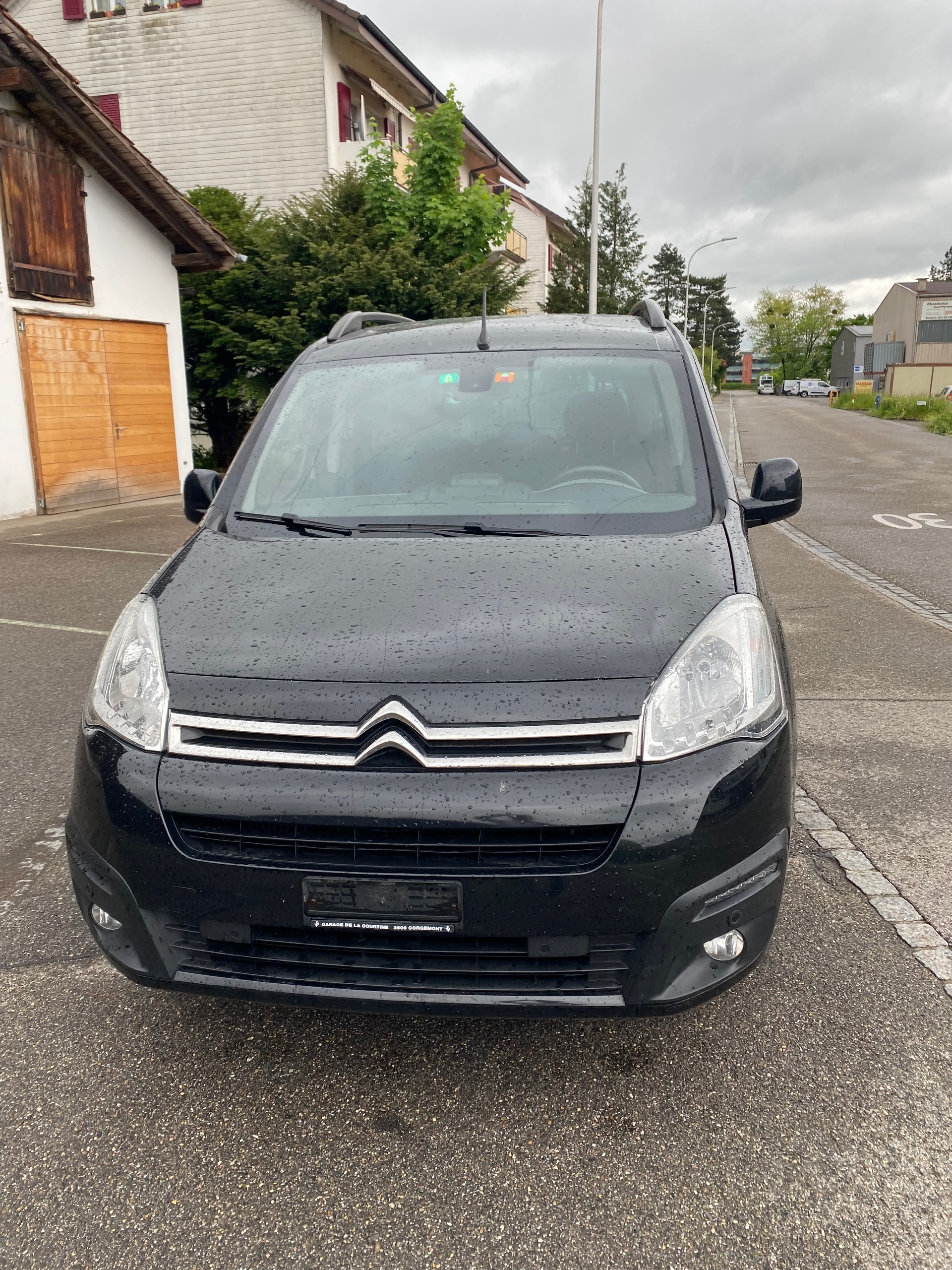CITROEN Berlingo 1.6 BlueHDi XTR-image-1