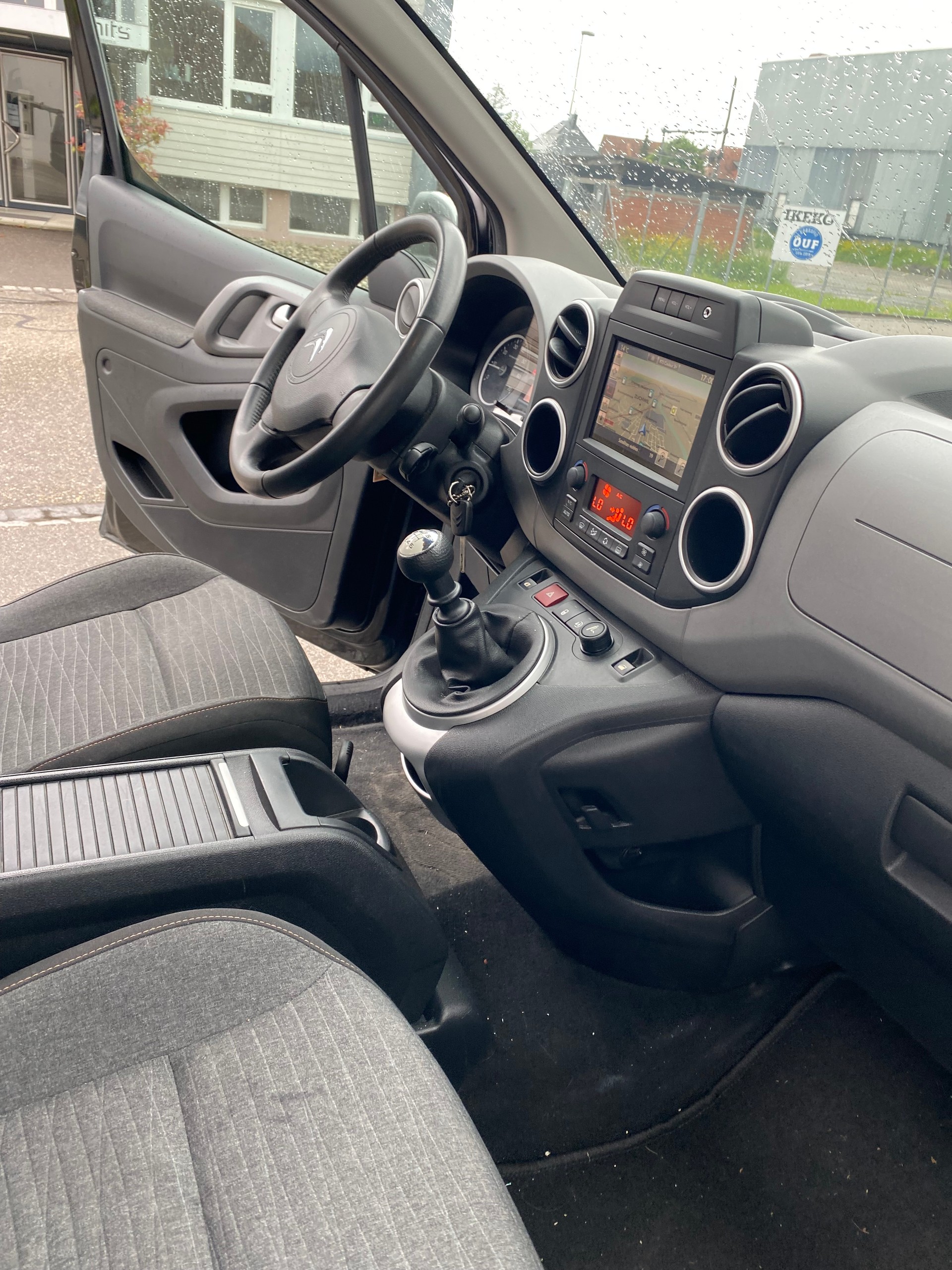 CITROEN Berlingo 1.6 BlueHDi XTR-image-12