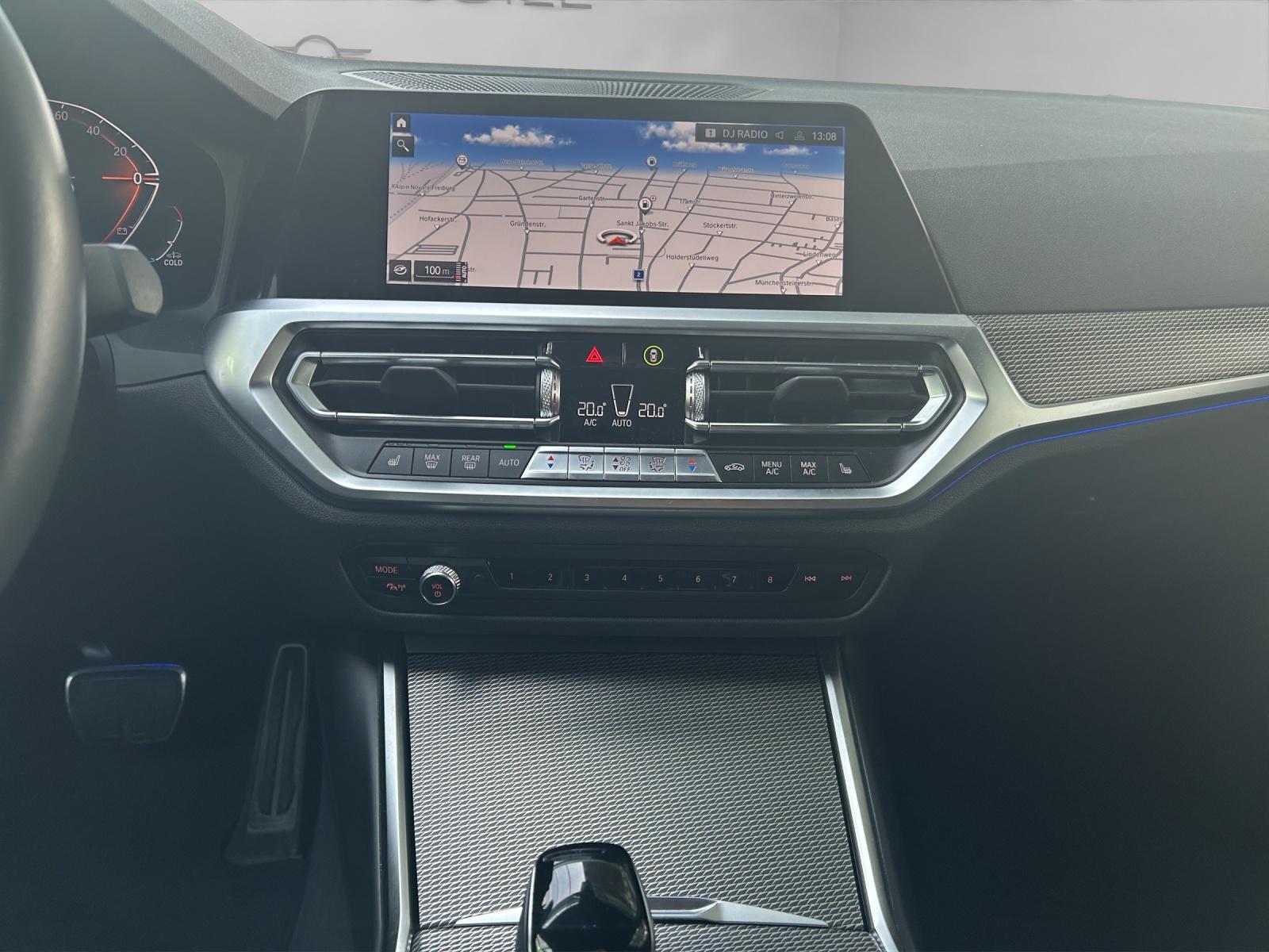 BMW 330d xDrive SAG-image-9