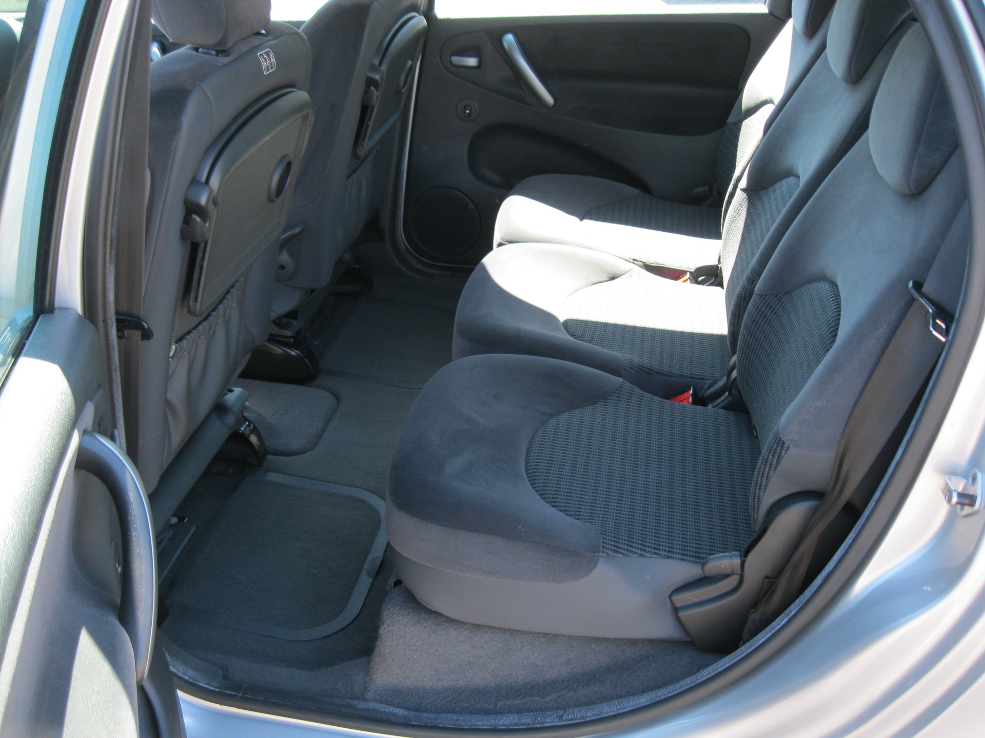 CITROEN Xsara Picasso 1.6i 16V Exclusive-image-6