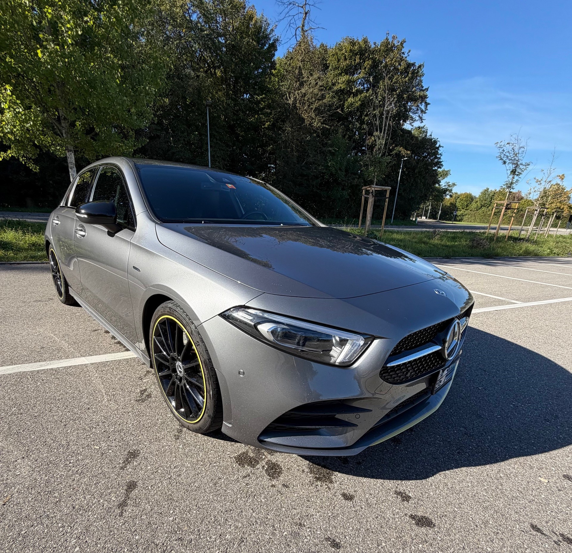 MERCEDES-BENZ A 250 AMG Line 7G-DCT