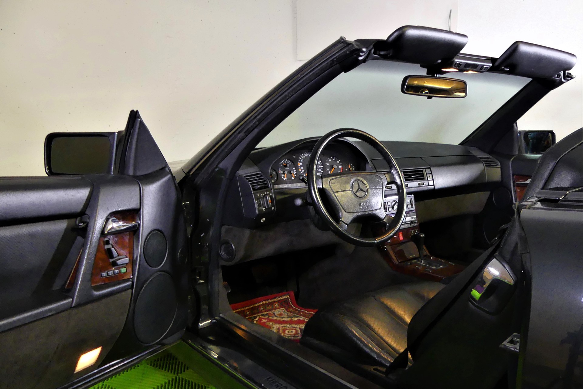 MERCEDES-BENZ SL 500 Automatic-image-3