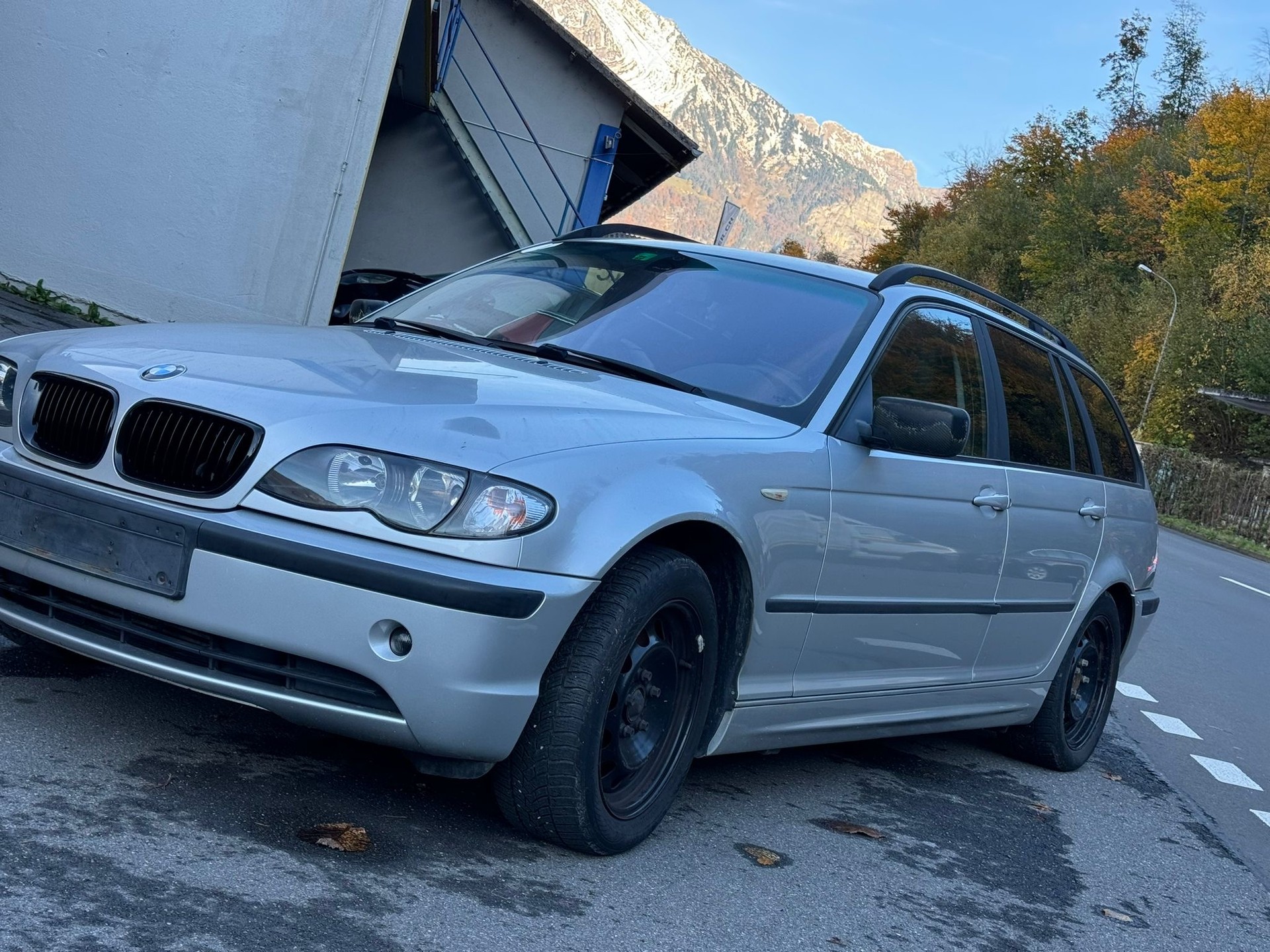 BMW 320d Touring-image-3