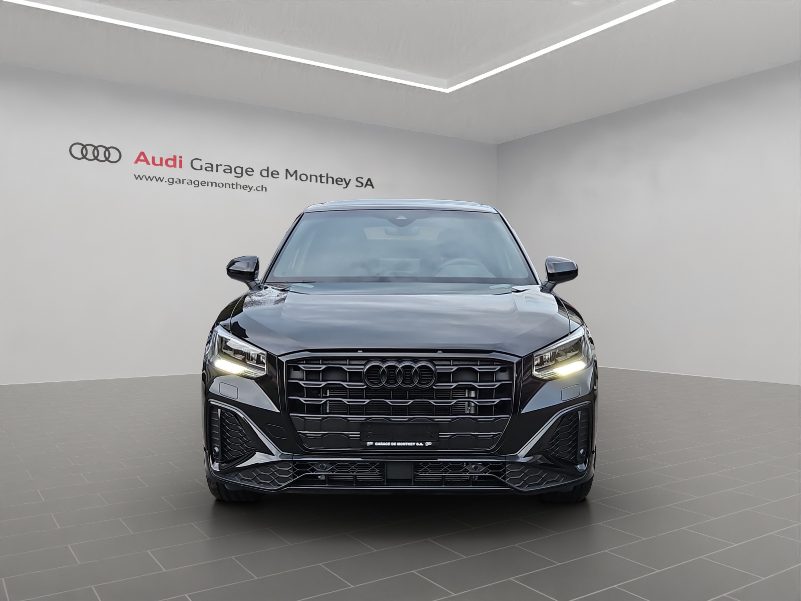AUDI Q2 35 TFSI S line S-tronic-image-3