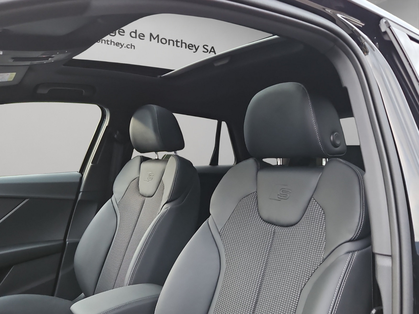 AUDI Q2 35 TFSI S line S-tronic-image-5