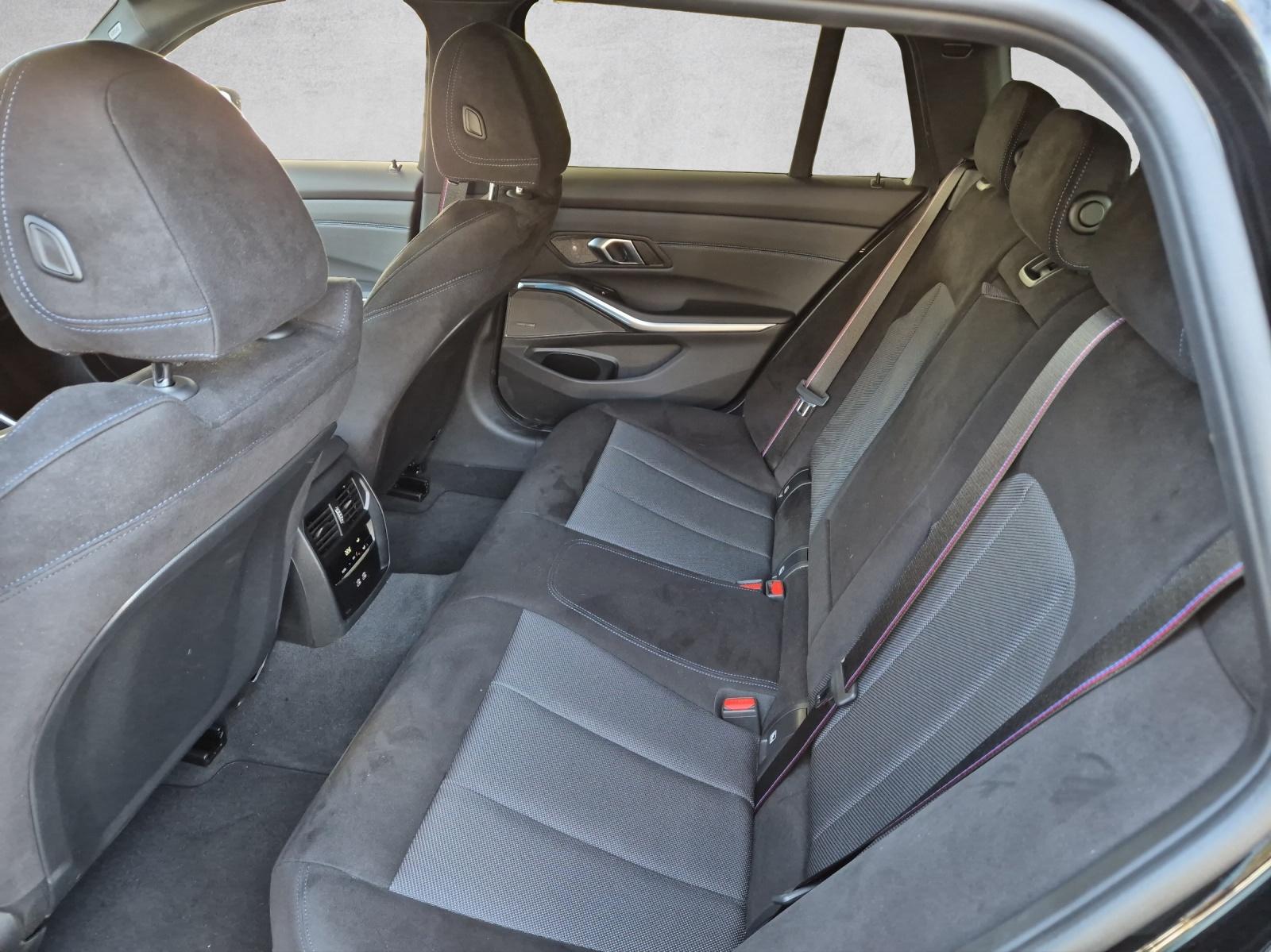 BMW 320d xDrive SAG Touring-image-6
