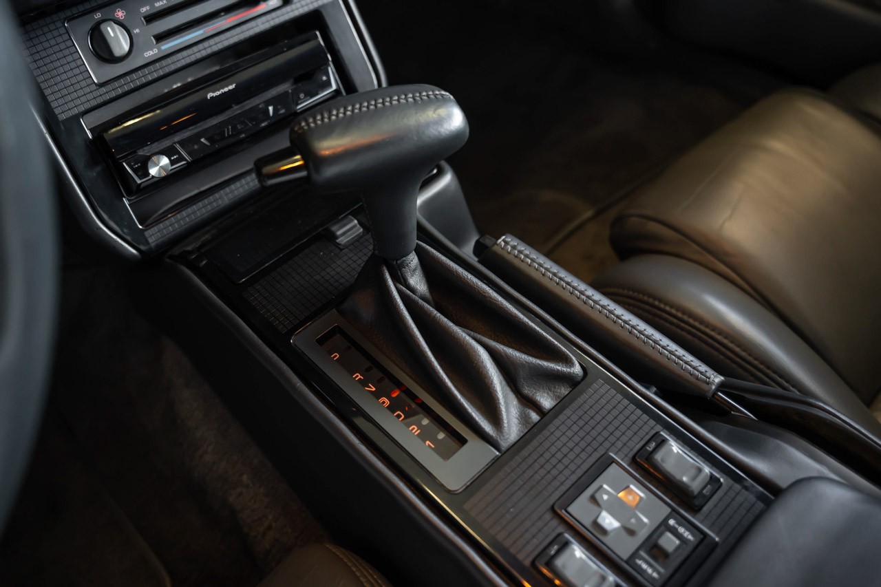 PONTIAC Firebird 5.7 V8 Trans Am GTA-image-22