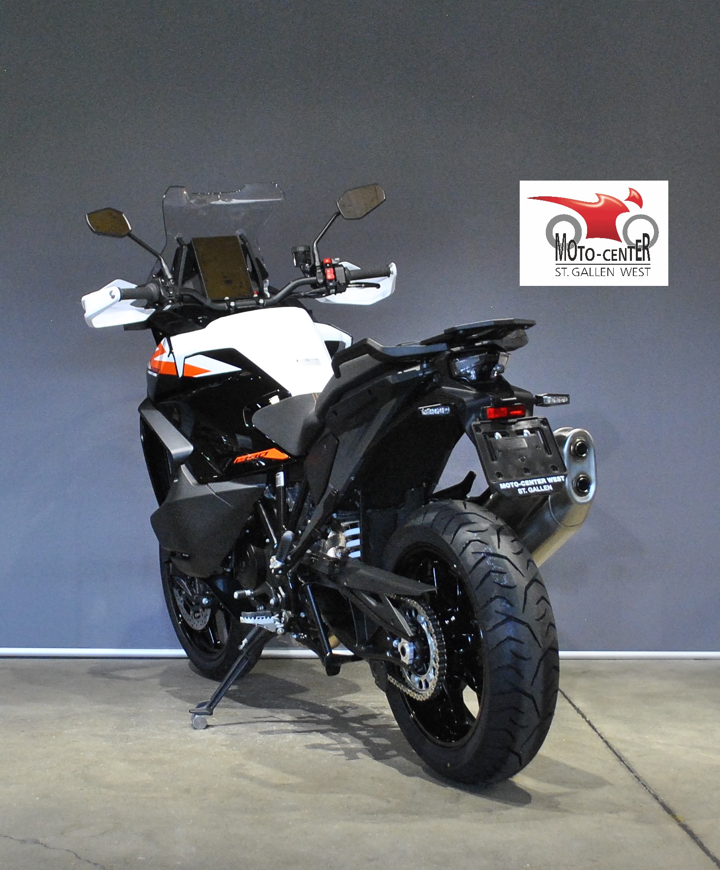 KTM 1390 Super Adventure S EVO-showroom-element-3