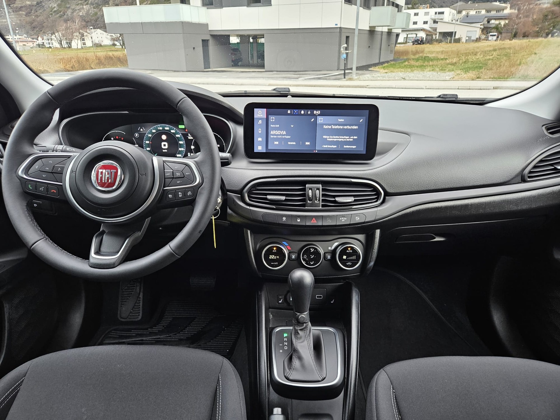 FIAT Tipo Hybrid 1.5 Swiss Edition Cross-image-11