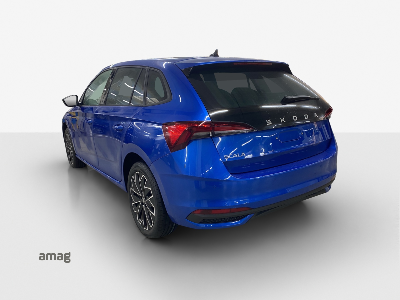 SKODA Scala 1.5 TSI Dynamic DSG-image-2