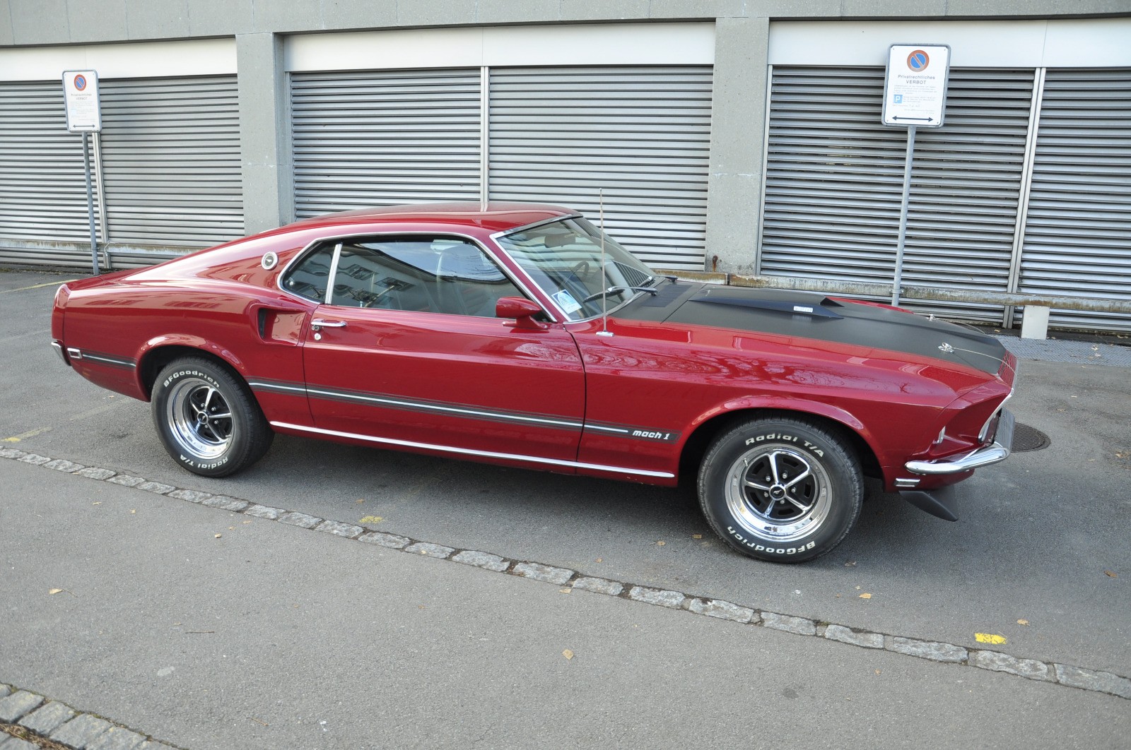 FORD MUSTANG Mach1 390 cui-image-2