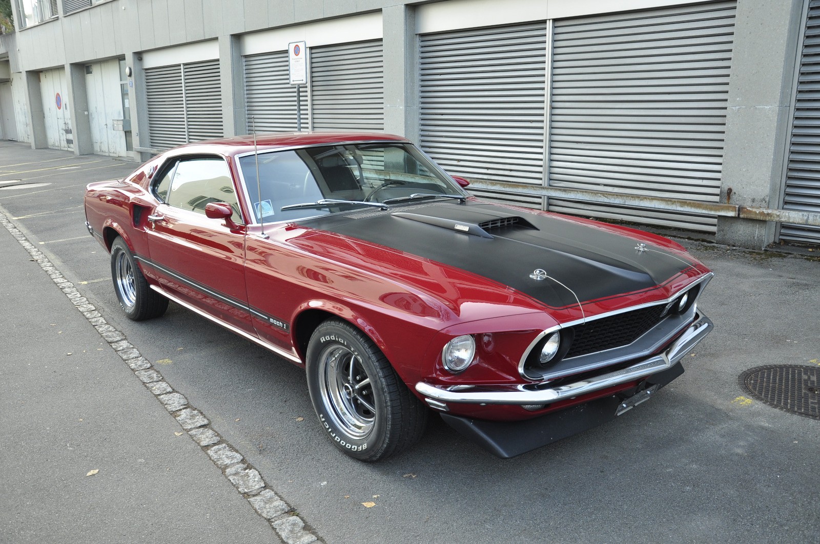 FORD MUSTANG Mach1 390 cui-image-3