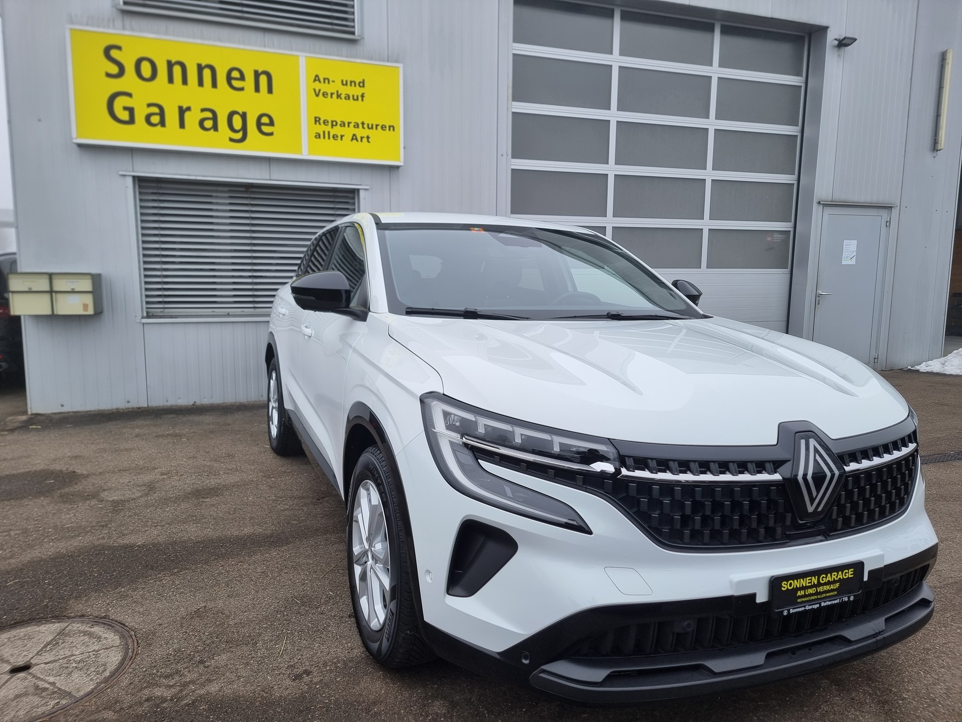 RENAULT Austral 1.3 MHEV 160 Techno A-image-0