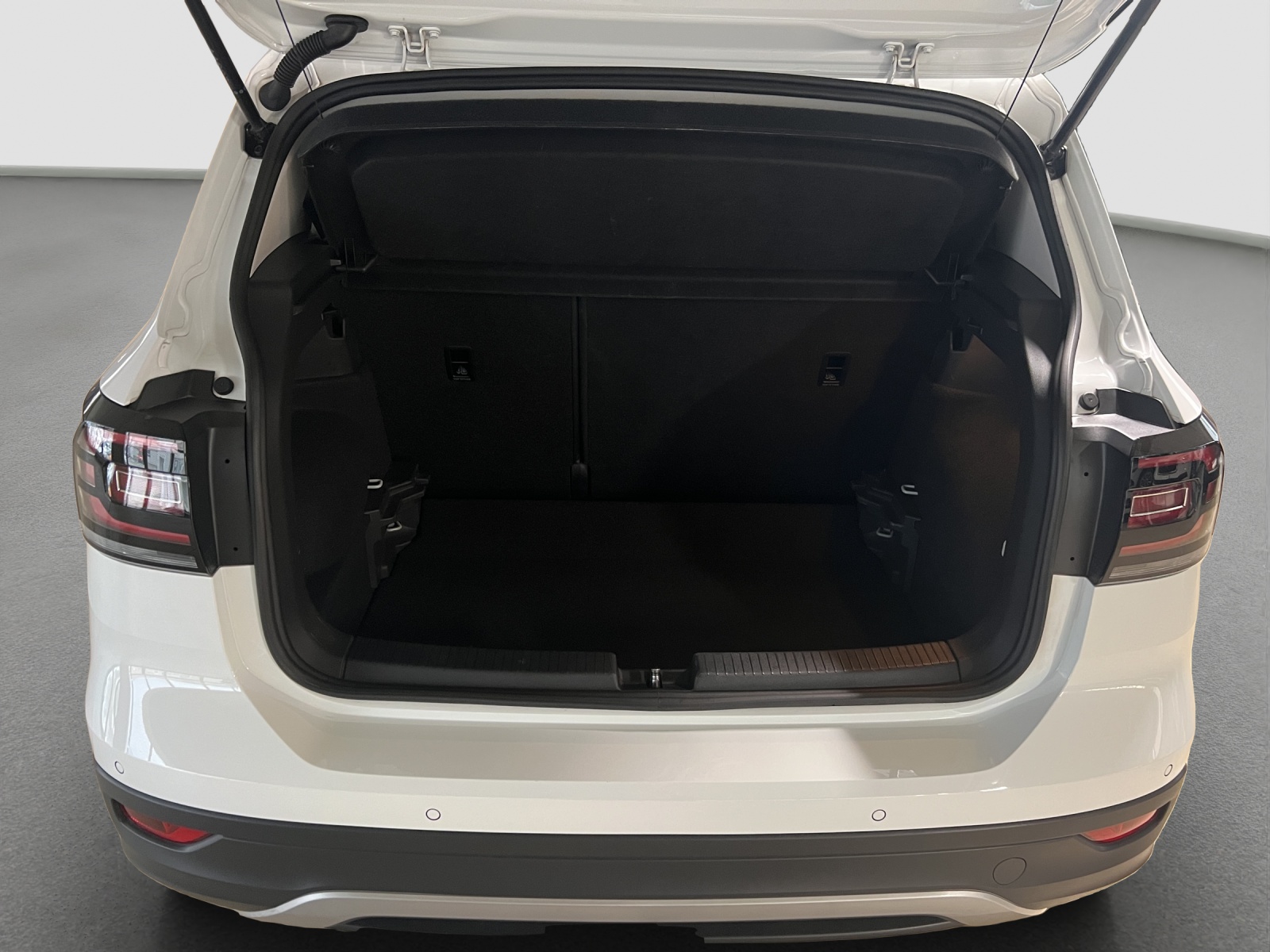 VW T-Cross 1.0 TSI Life-image-9