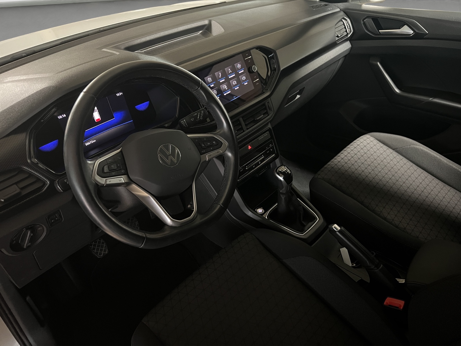 VW T-Cross 1.0 TSI Life-image-7