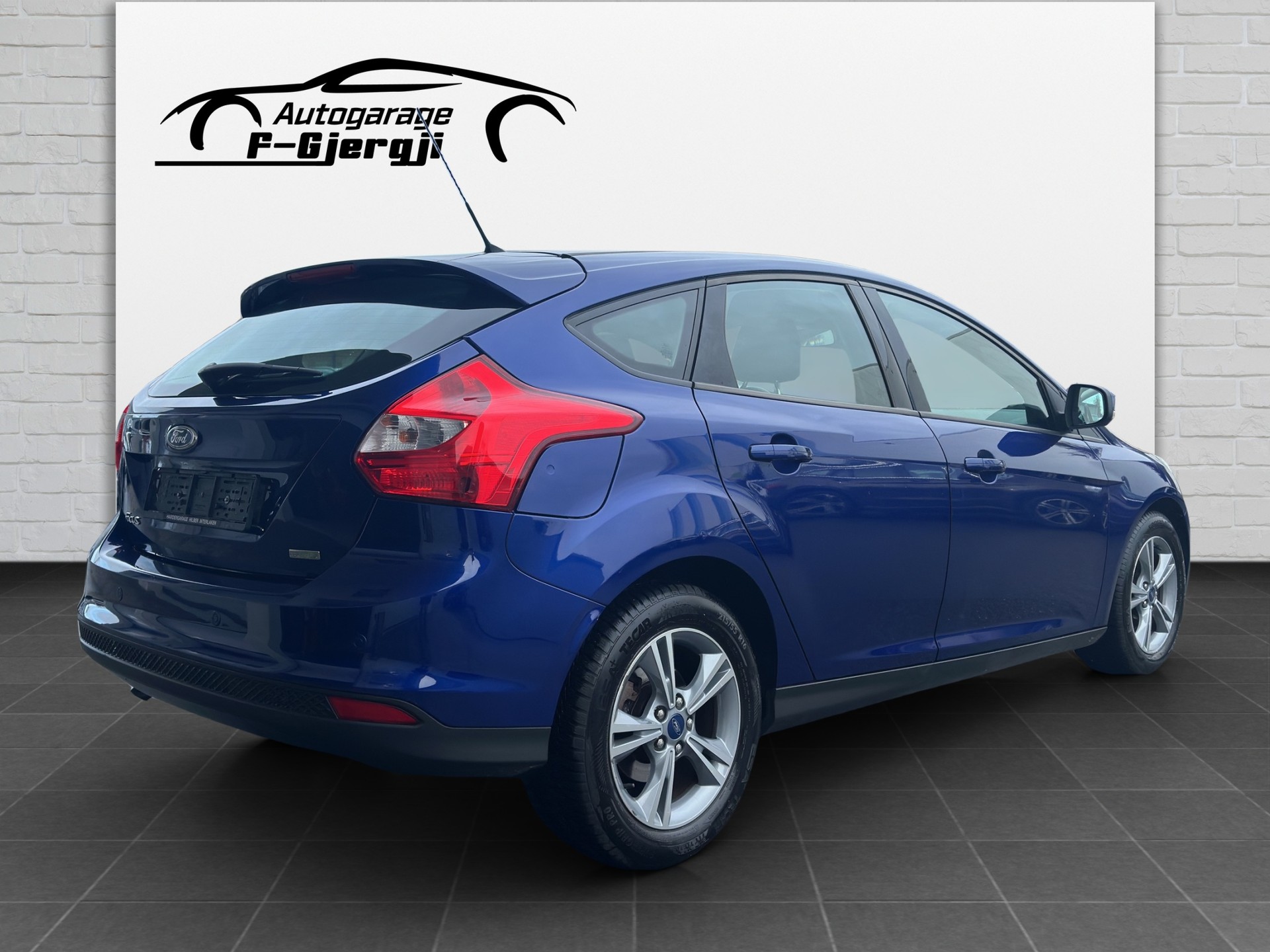 FORD Focus 1.0 SCTi Titanium-image-5
