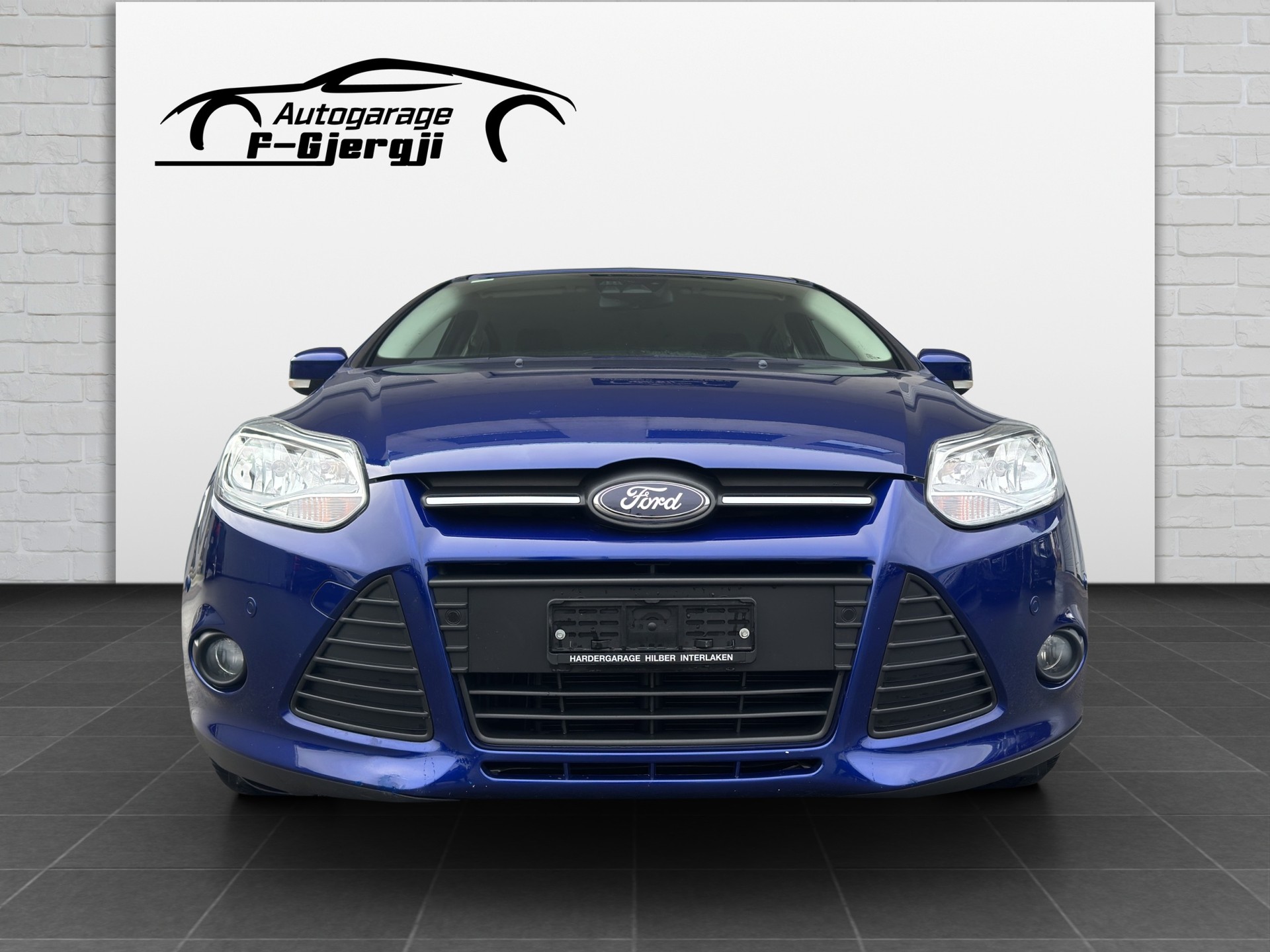 FORD Focus 1.0 SCTi Titanium-image-1