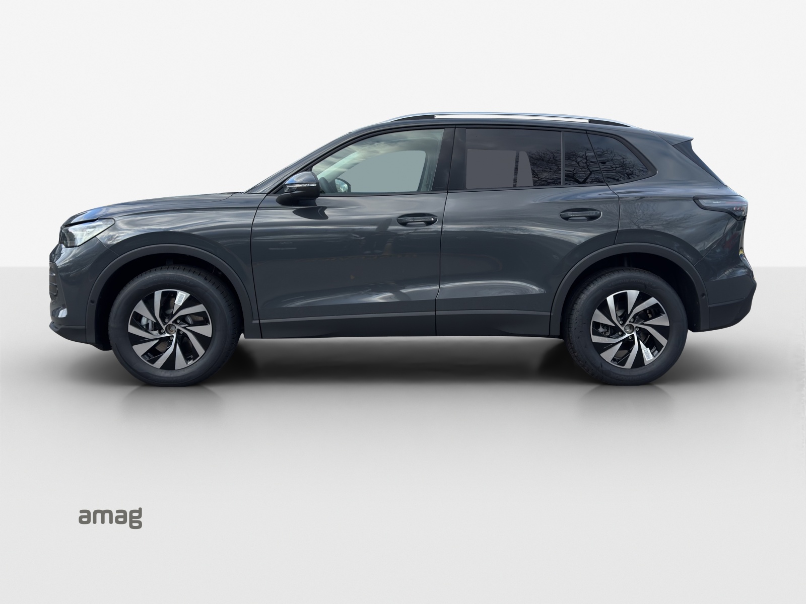 VW Tiguan 2.0 TSI DSG United 4Motion-image-1