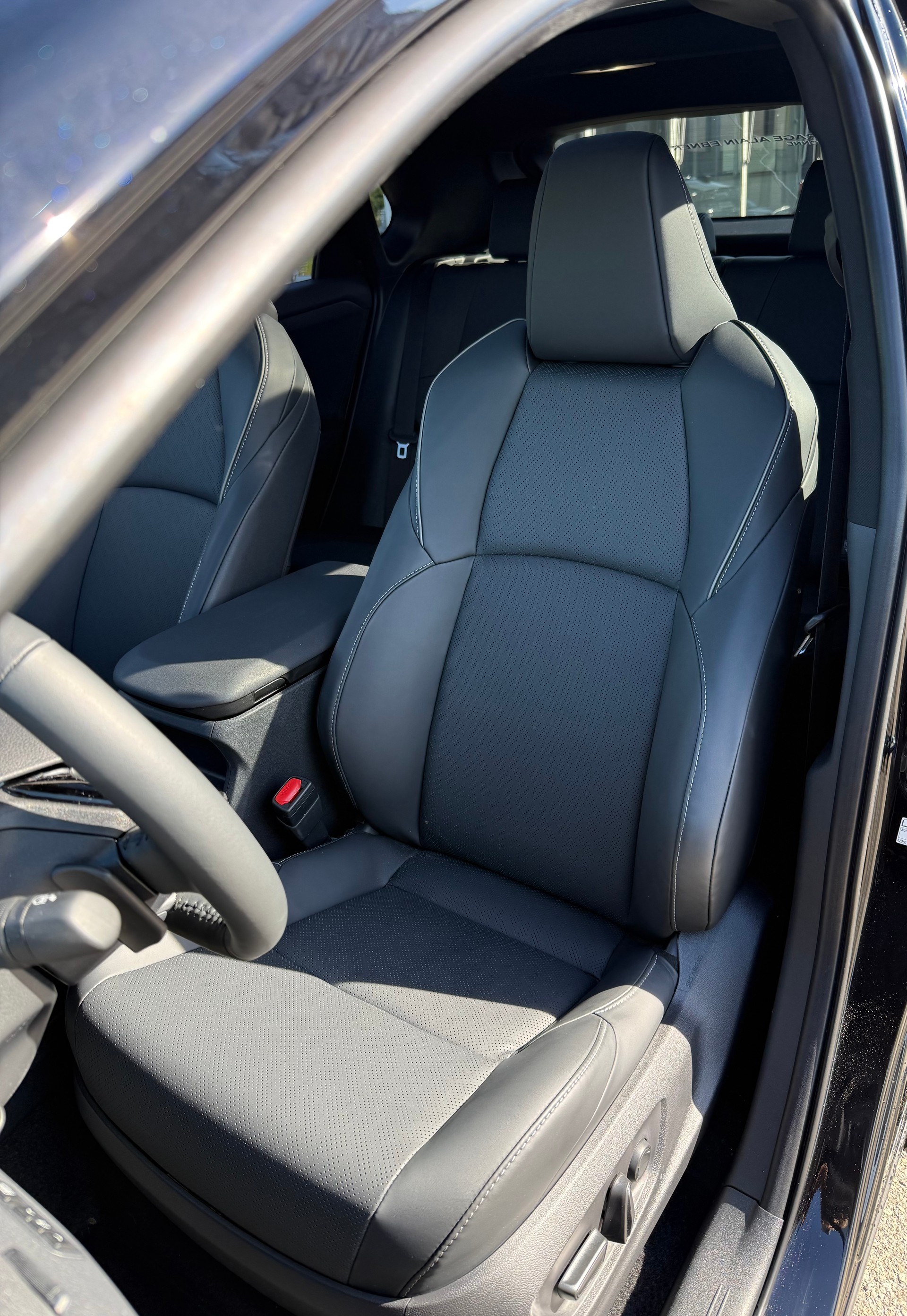 SUBARU Solterra Luxury-image-7