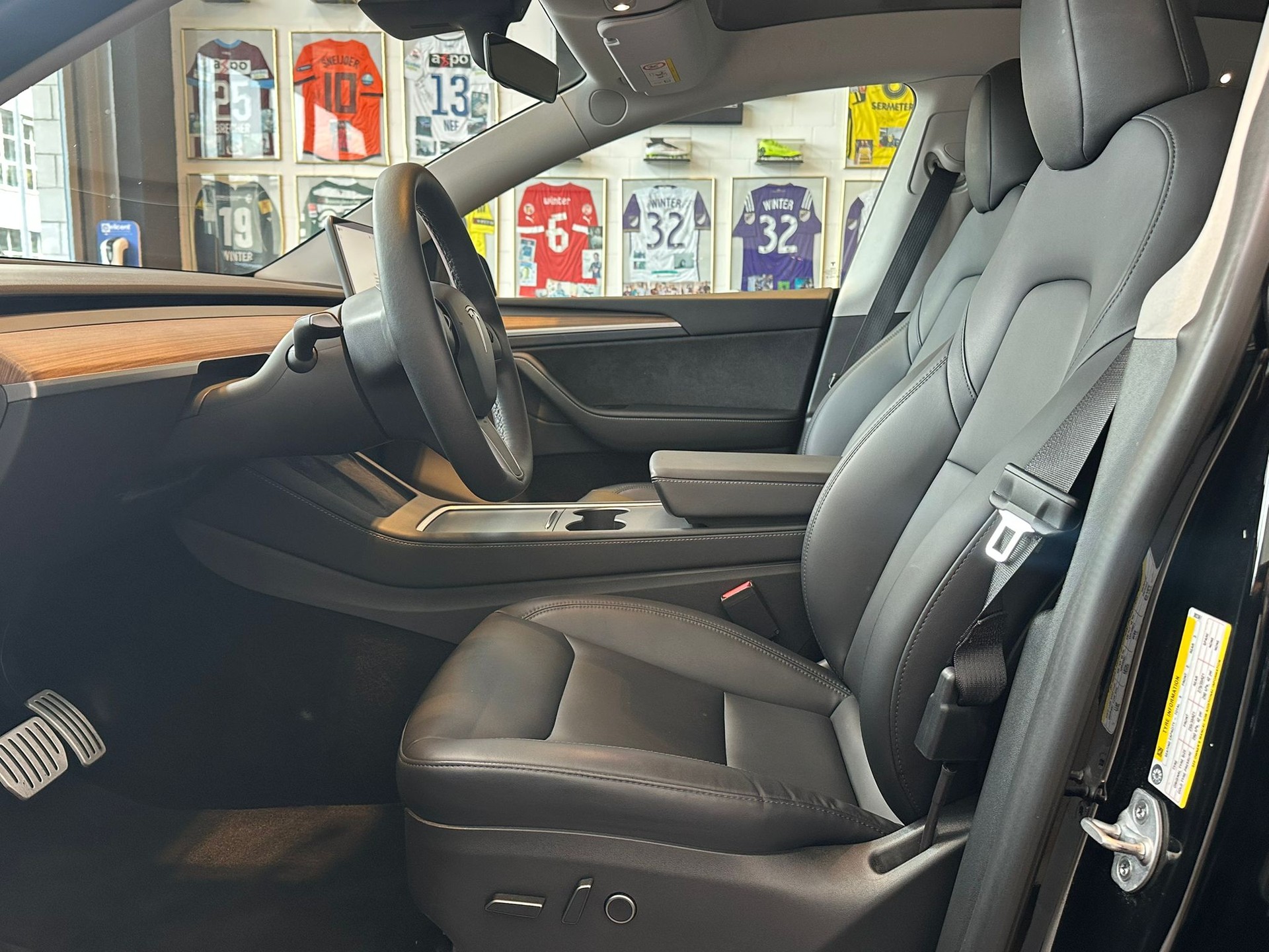 TESLA Model Y Performance-image-6