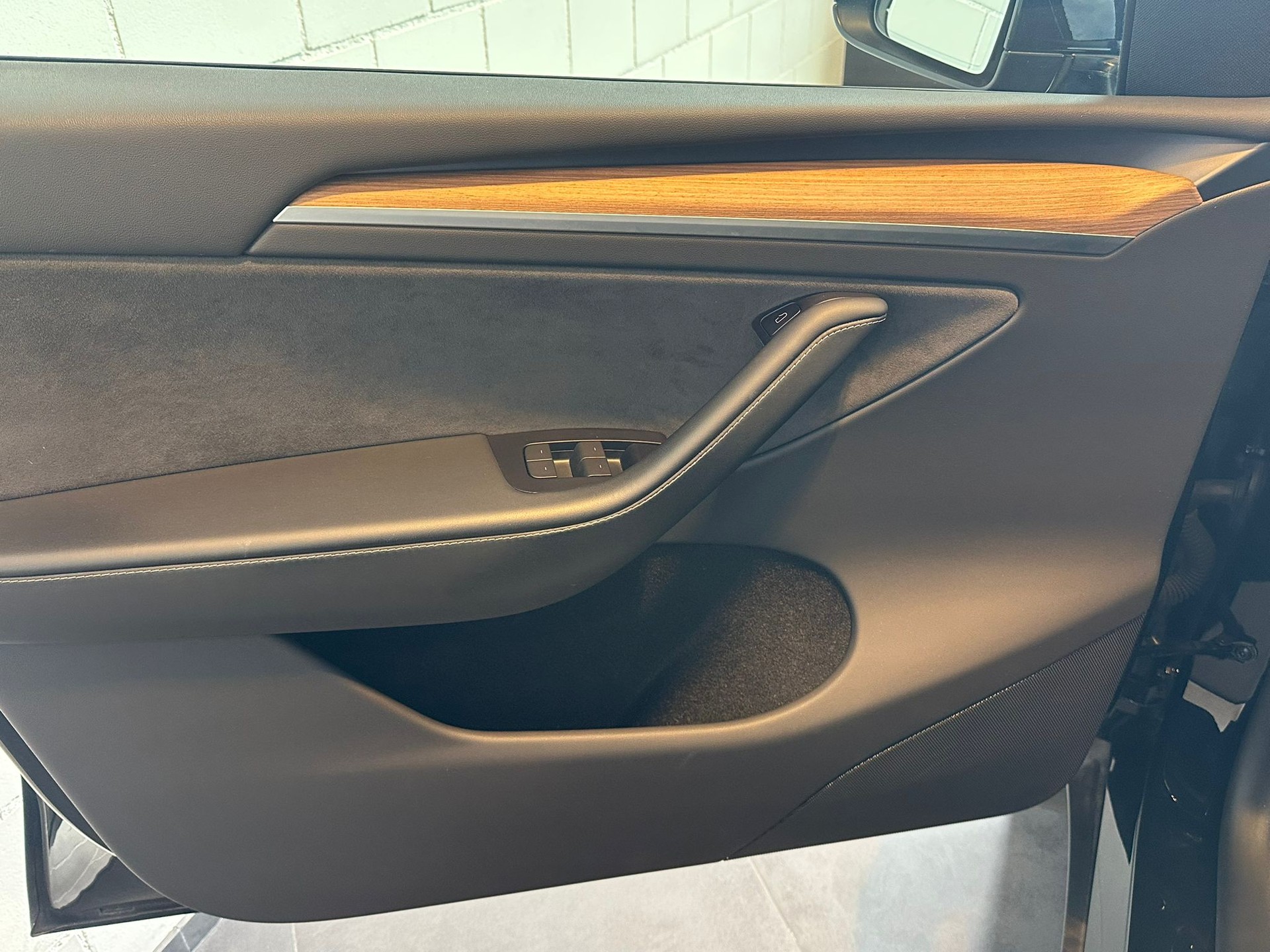 TESLA Model Y Performance-image-16