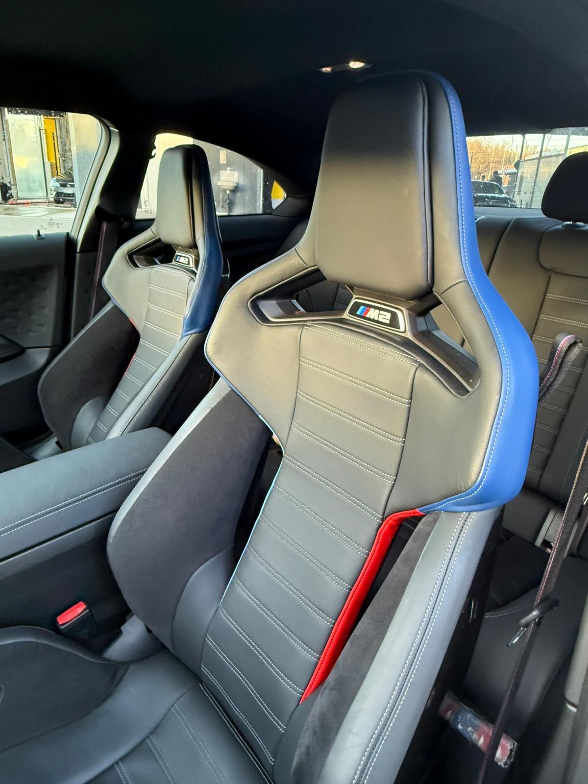 BMW M2 Steptronic-image-4