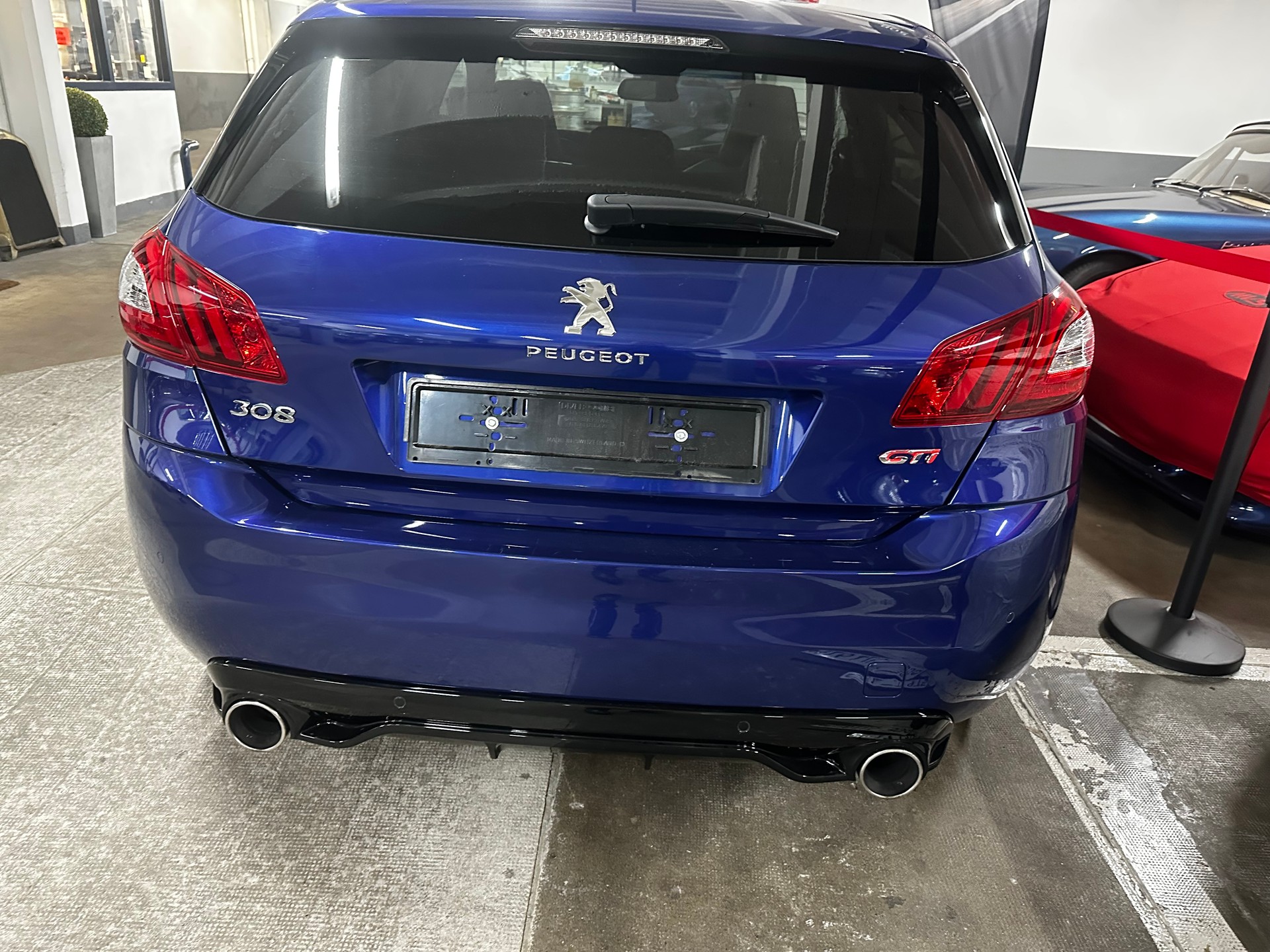 PEUGEOT 308 1.6 GTi-image-2